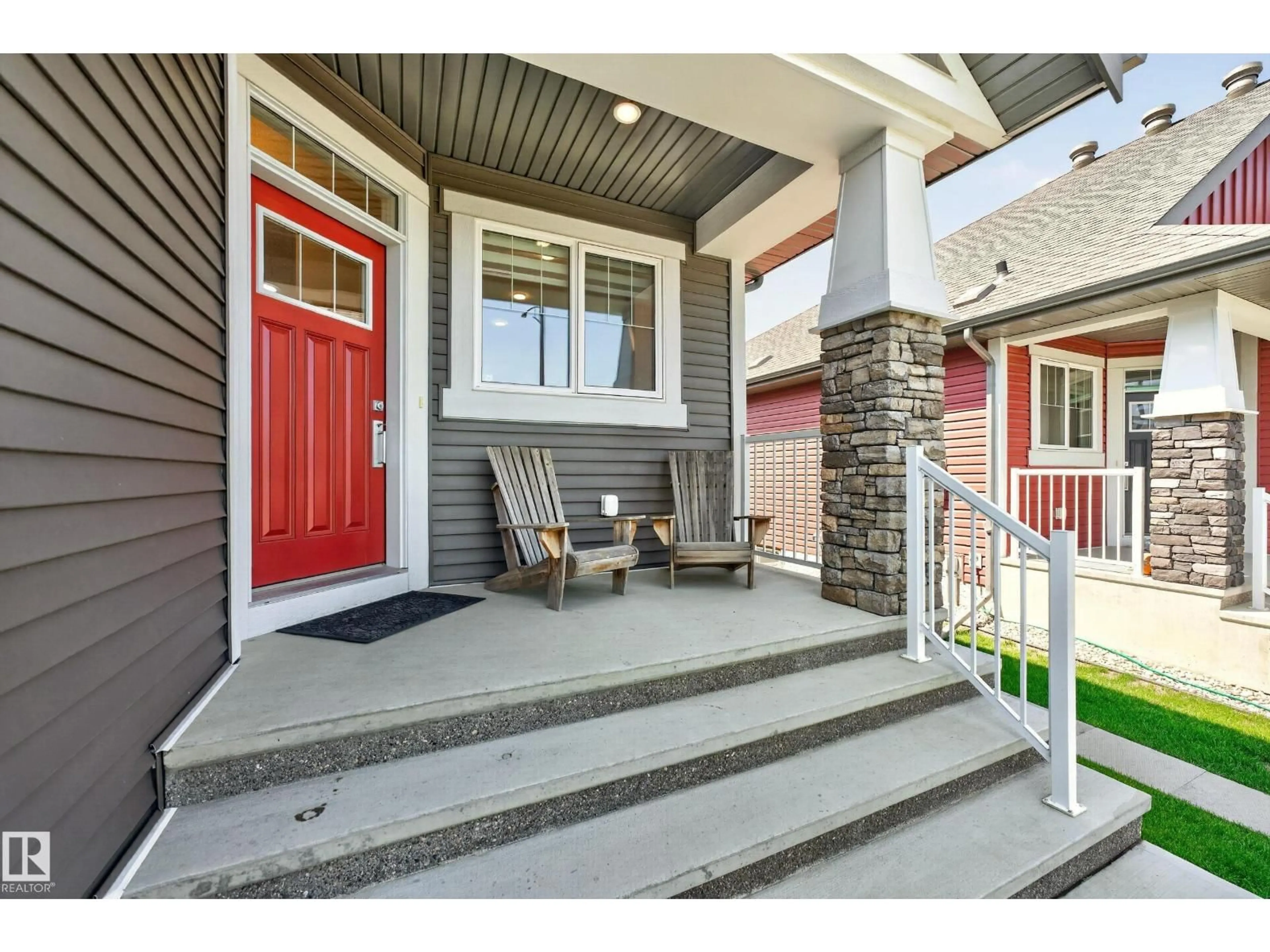 Indoor entryway for 8120 222 ST, Edmonton Alberta T5T7M9