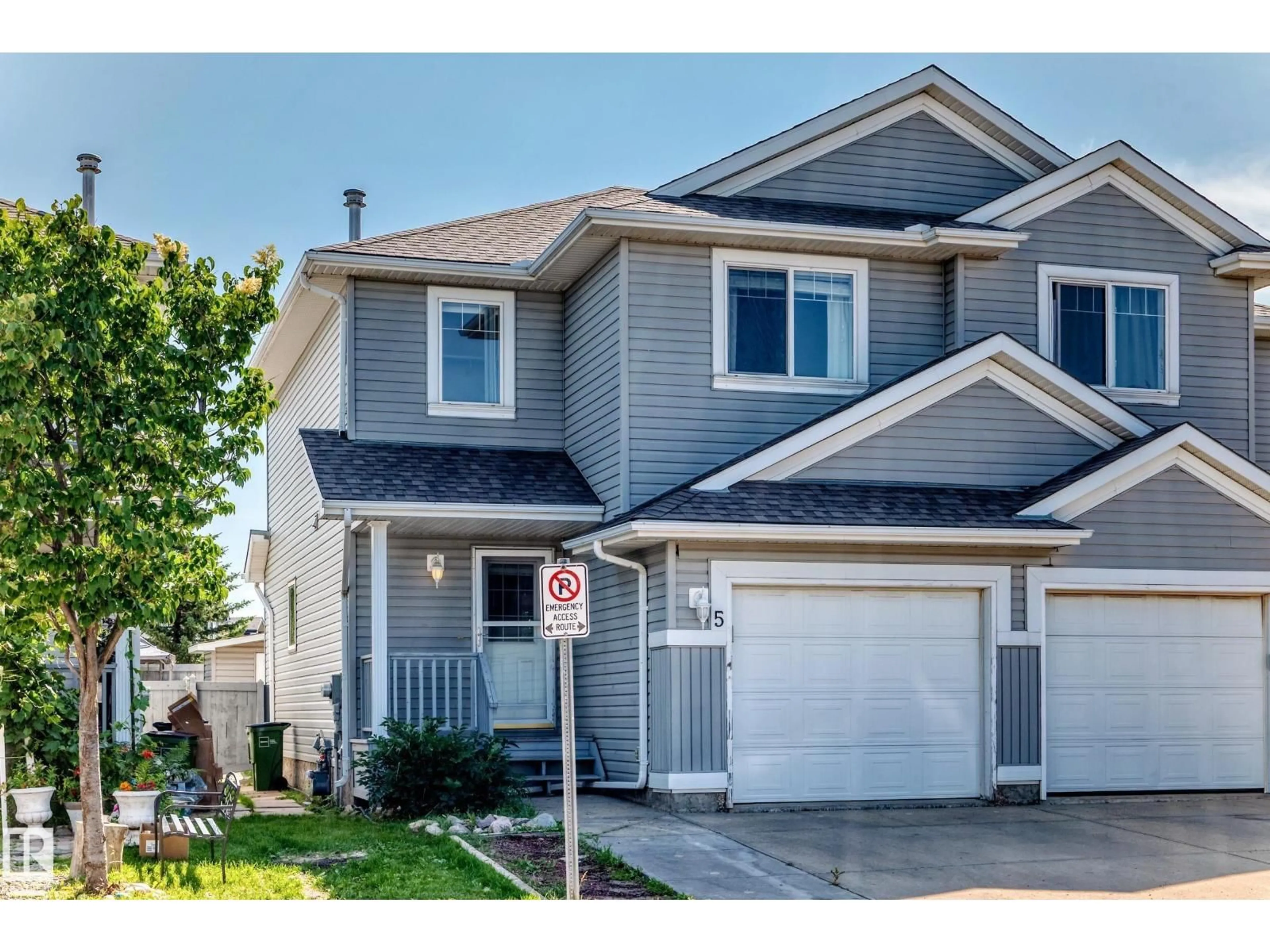 Home with vinyl exterior material, street for #5 - 13403 CUMBERLAND RD, Edmonton Alberta T6V1P9