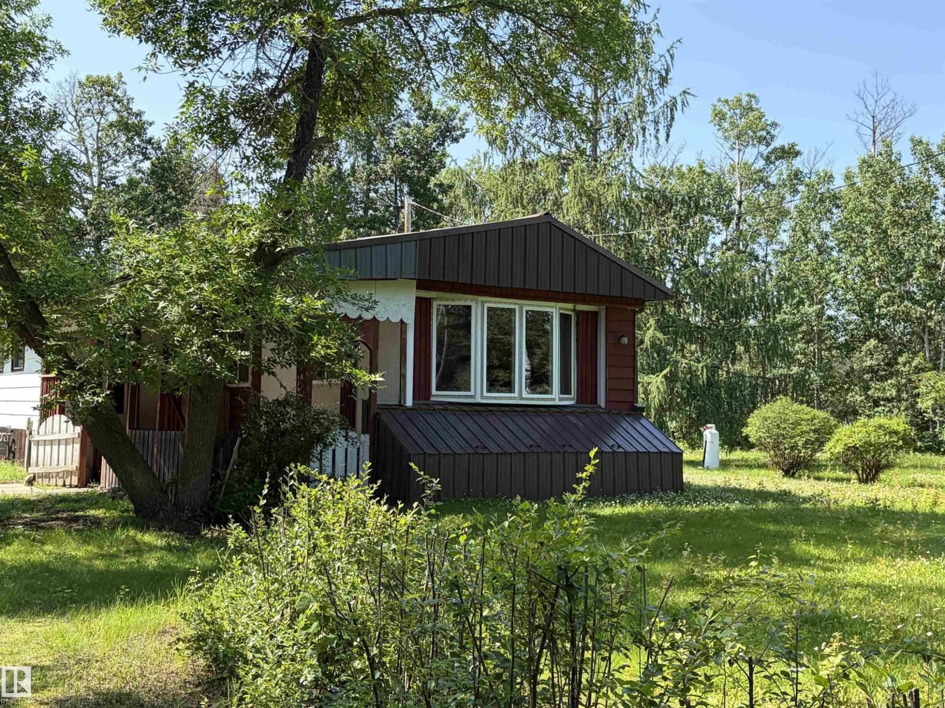 Shed for 501 11131 TWP RD 600, Rural St. Paul County Alberta T0A0C0