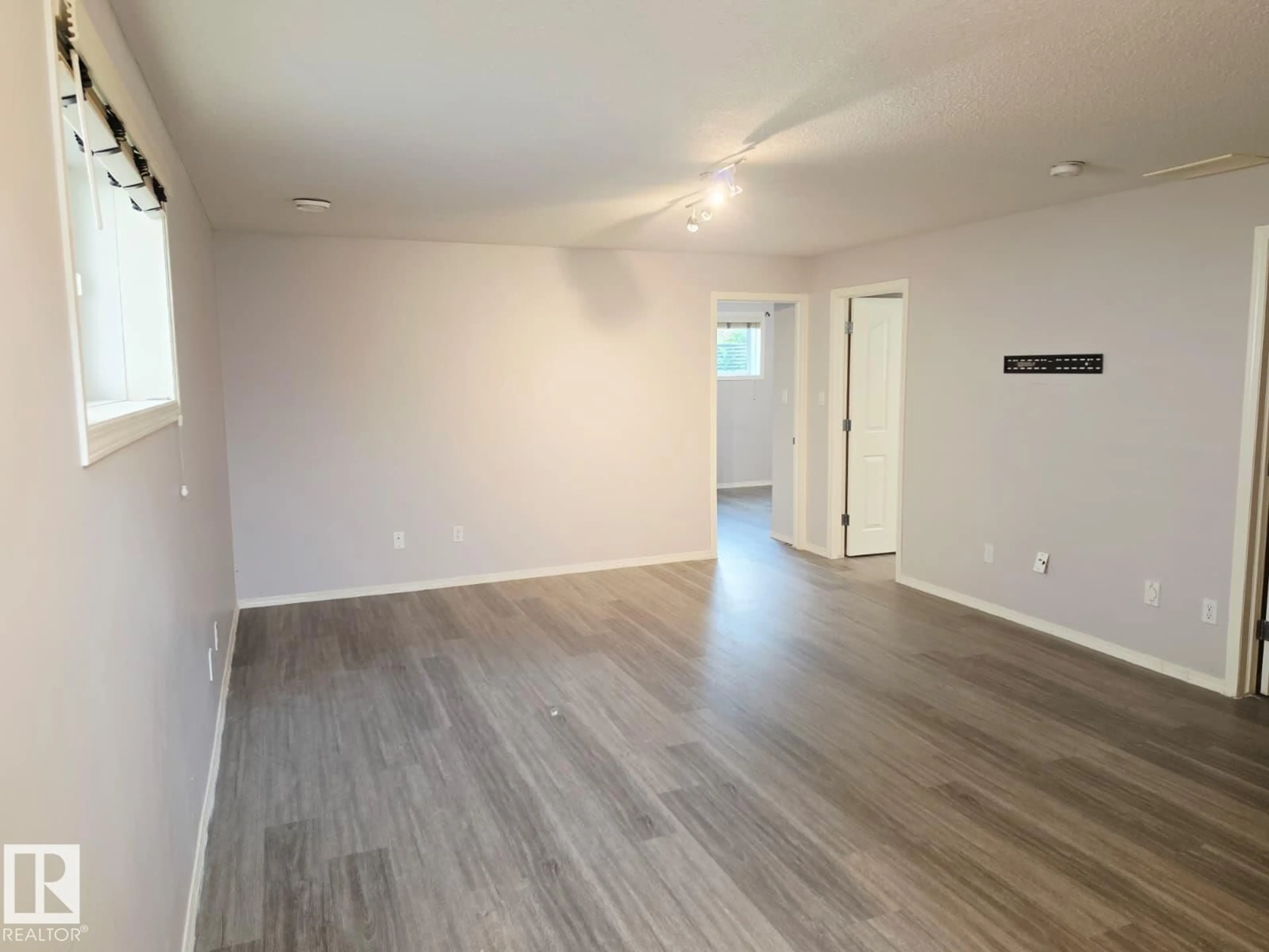A pic of a room for 123 RUE MASSON, Beaumont Alberta T4X1S8