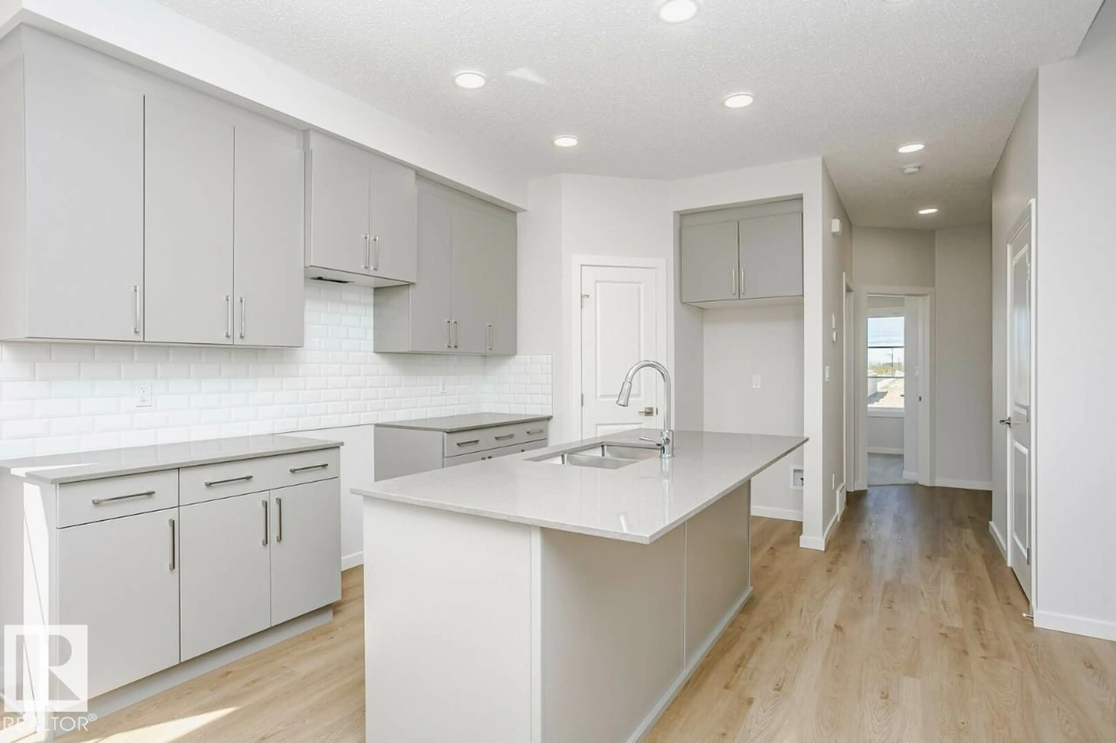 Open concept kitchen, unknown for 303 EDGEMONT DR, Edmonton Alberta T6M3G7