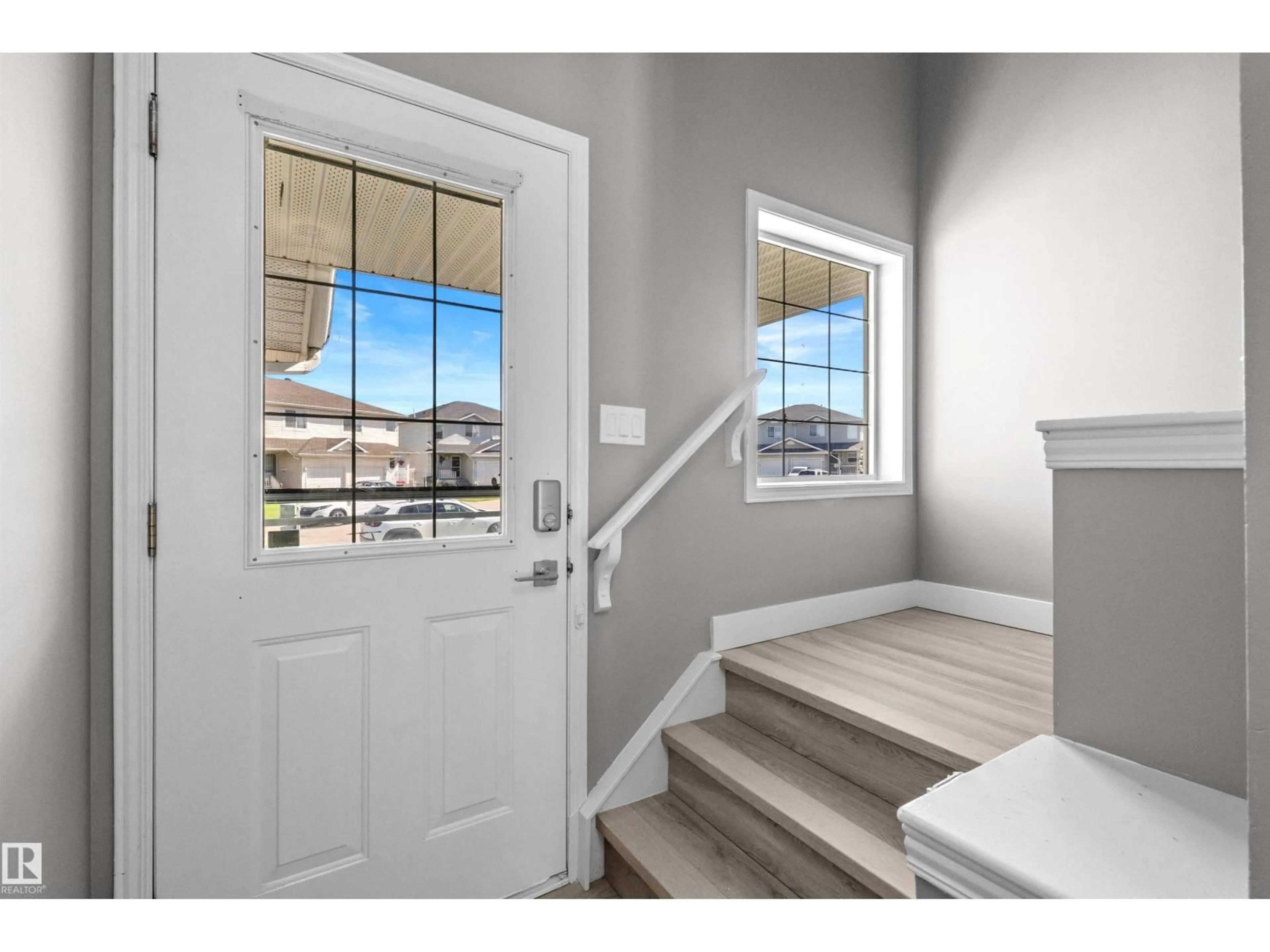 Indoor entryway for 6837 159A AV, Edmonton Alberta T5Z3N9
