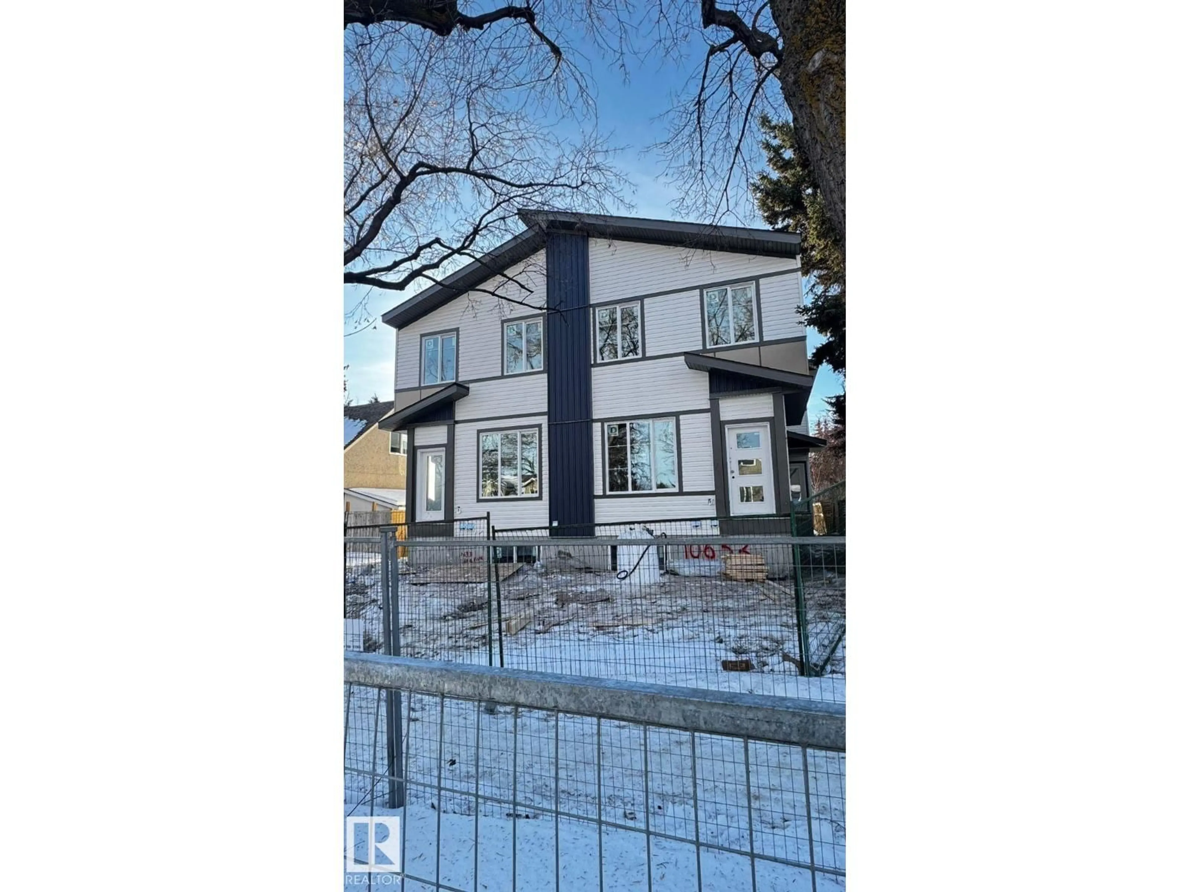 Unknown for 10633 60A AV, Edmonton Alberta T6H1K5