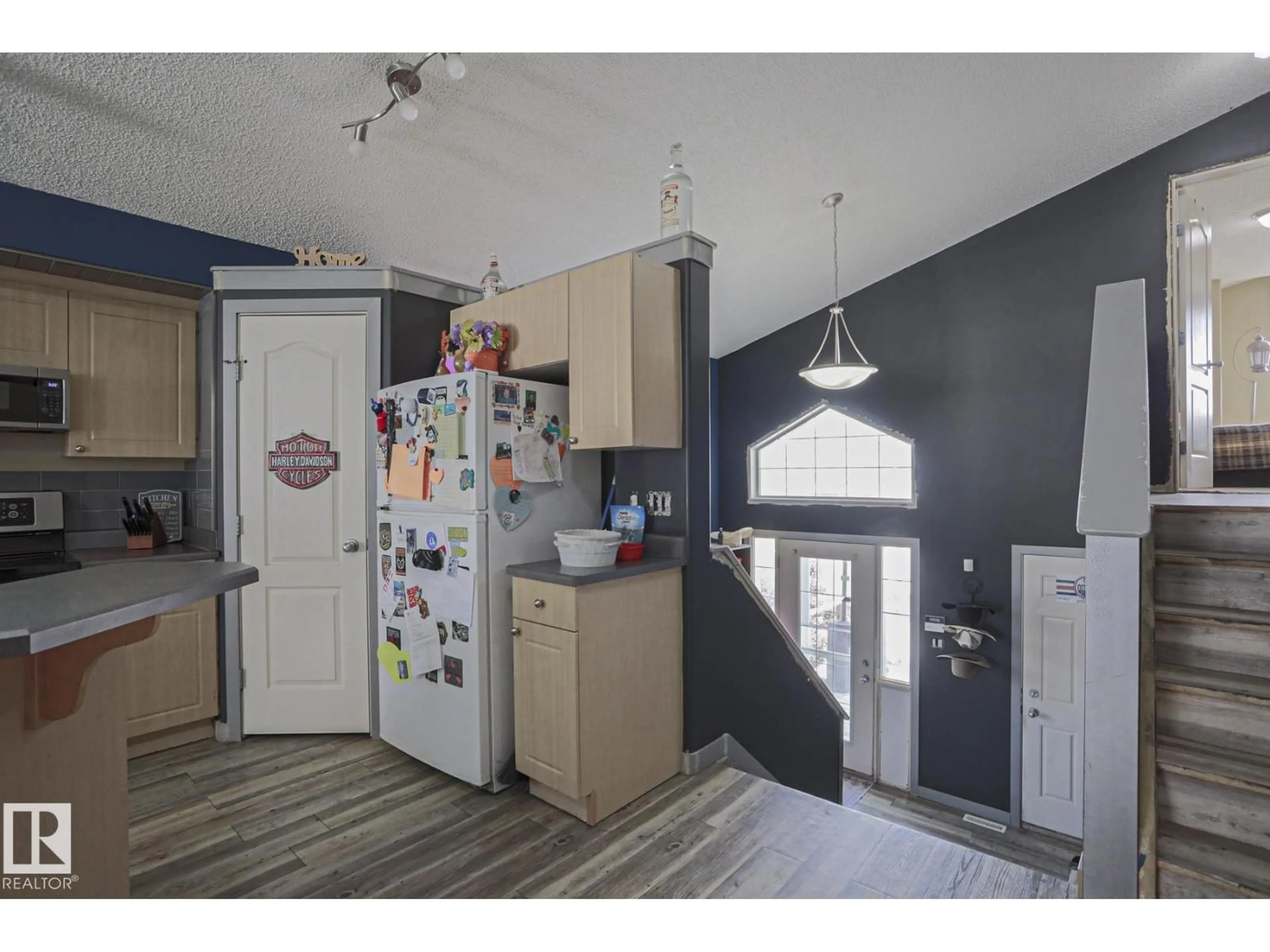 Unknown for 4506 154 AV, Edmonton Alberta T5Y3H3