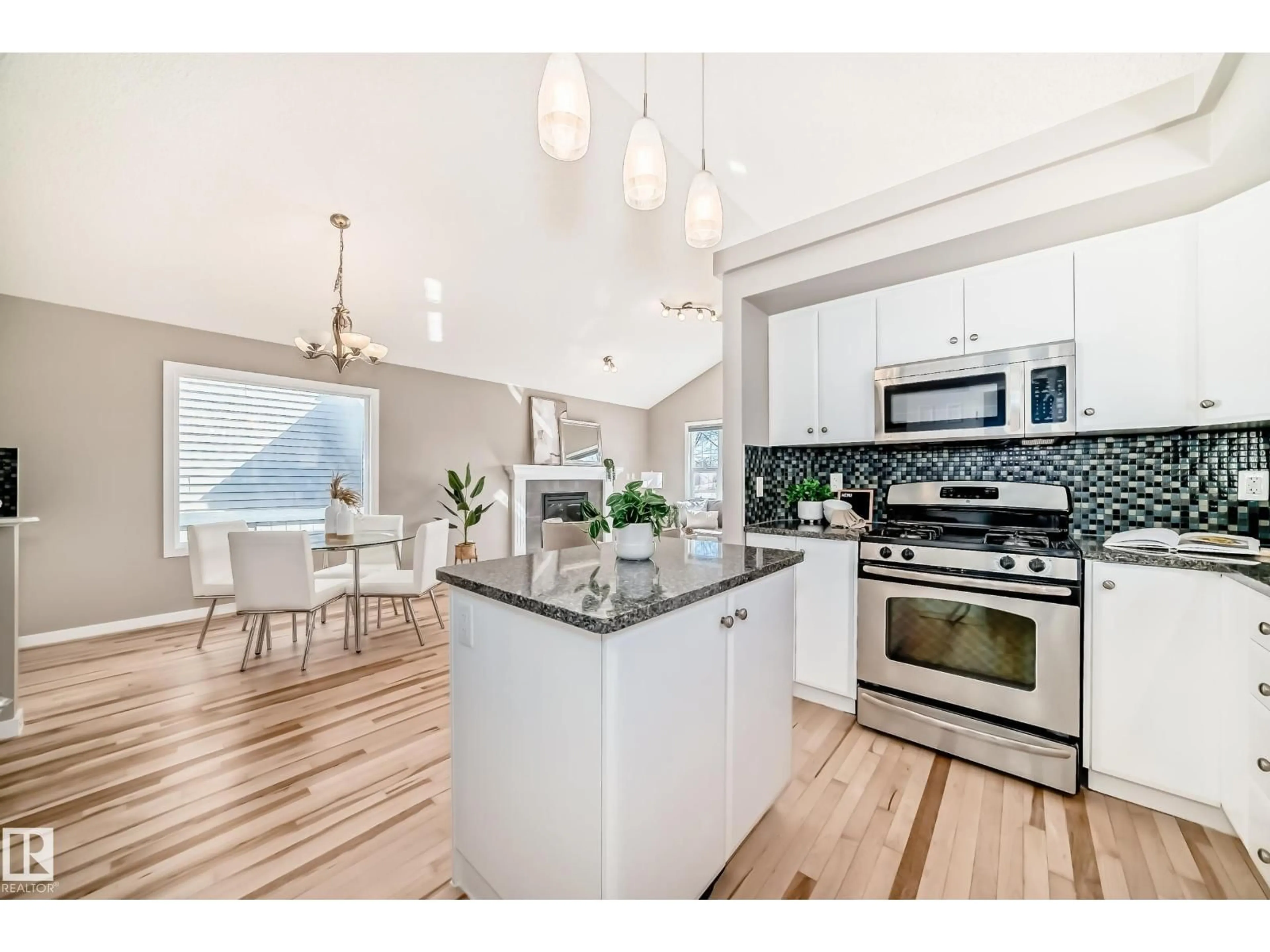 Open concept kitchen, unknown for SW - 1520 70 ST, Edmonton Alberta T6X0H3