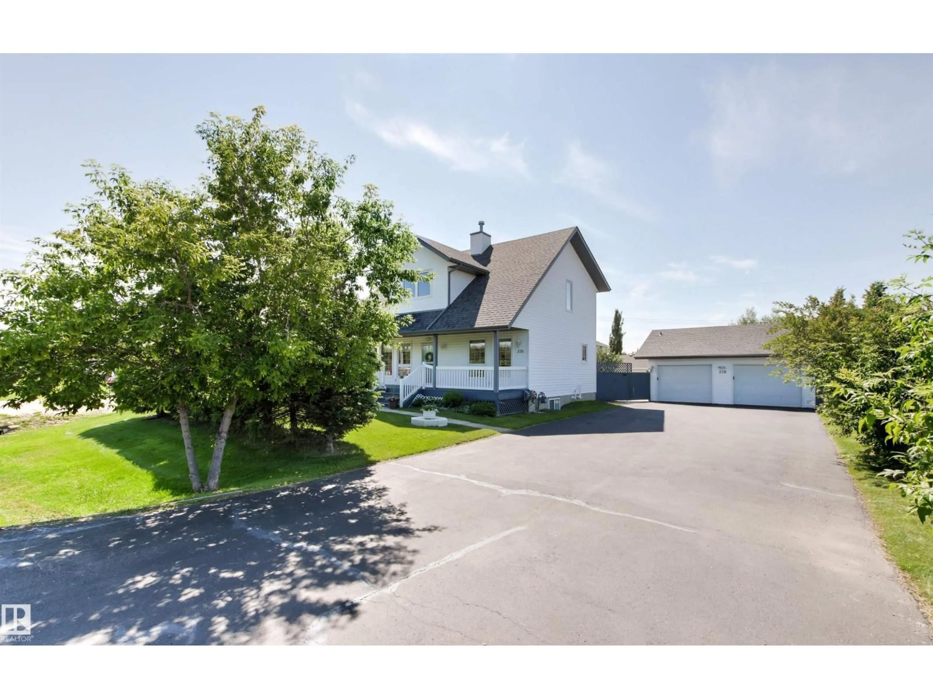 A pic from outside/outdoor area/front of a property/back of a property/a pic from drone, street for 376 PAQUIN ST, Cardiff Alberta T8R2G5