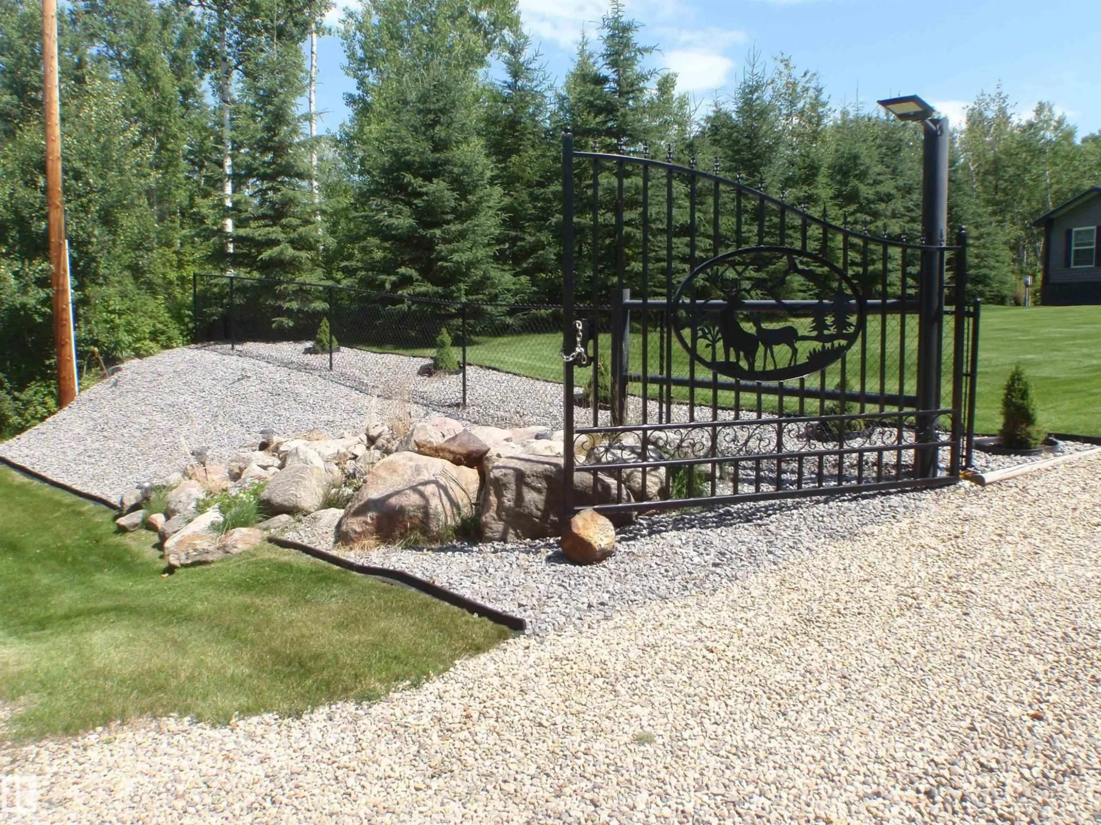Patio, mountain view for 59316 - 68 RGE RD 54, Rural Barrhead County Alberta T7N1N3