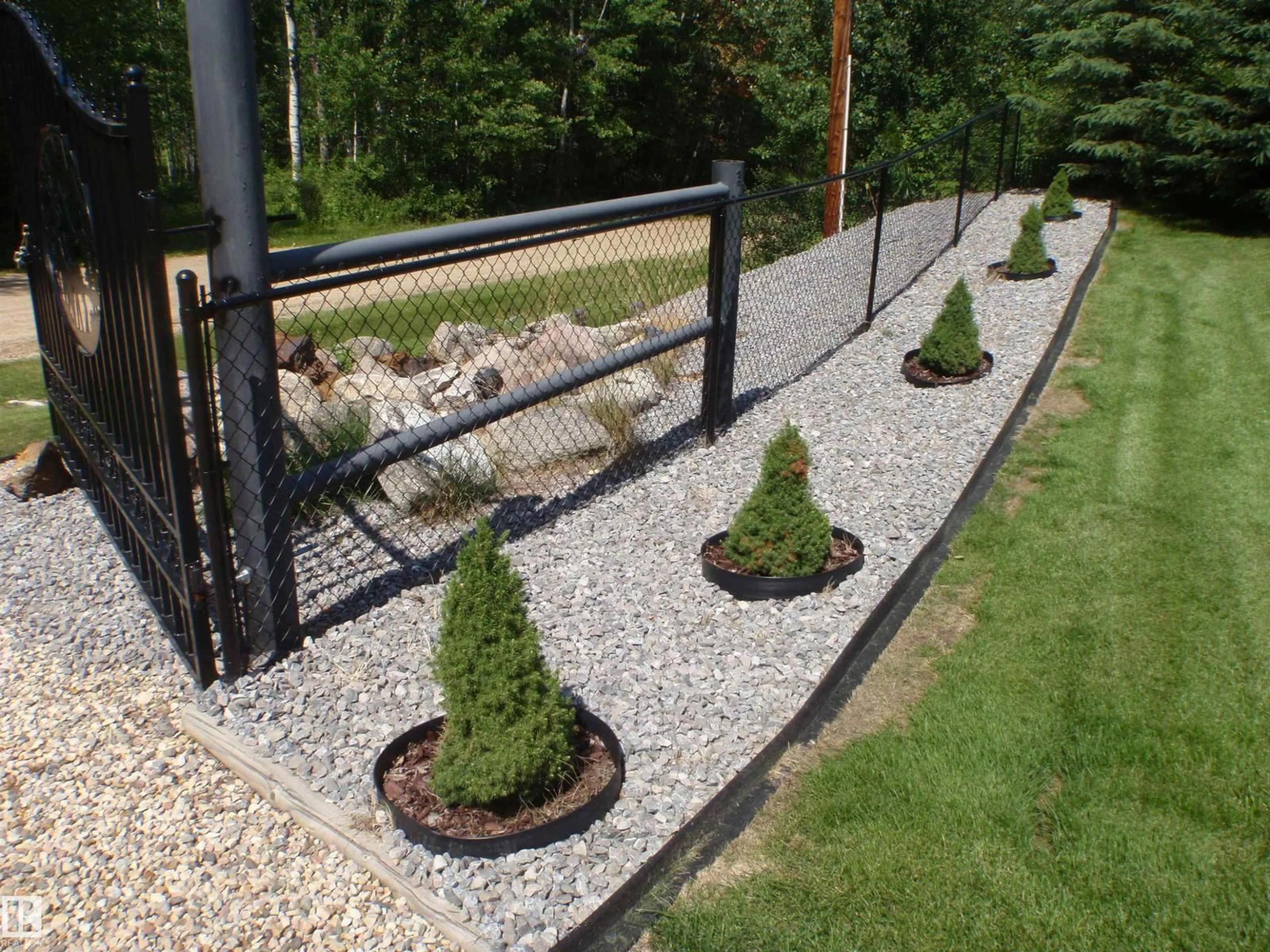 Patio, unknown for 59316 - 68 RGE RD 54, Rural Barrhead County Alberta T7N1N3
