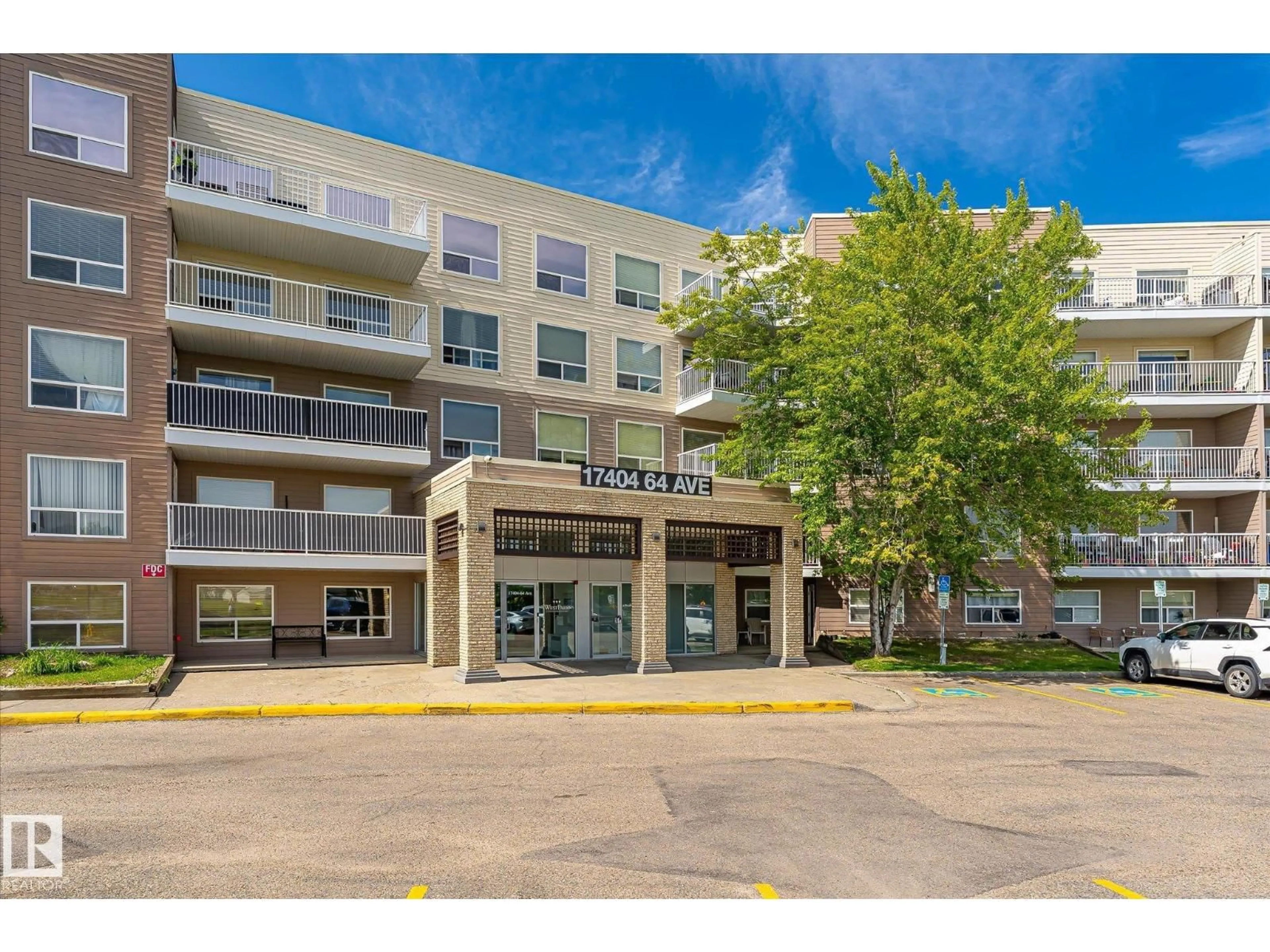 Unknown for 17404 - 418 64 AV, Edmonton Alberta T5T6X4