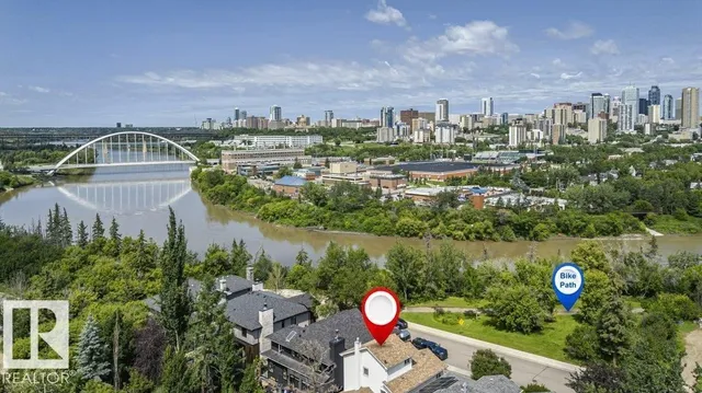 10057 91 AV, Edmonton 2