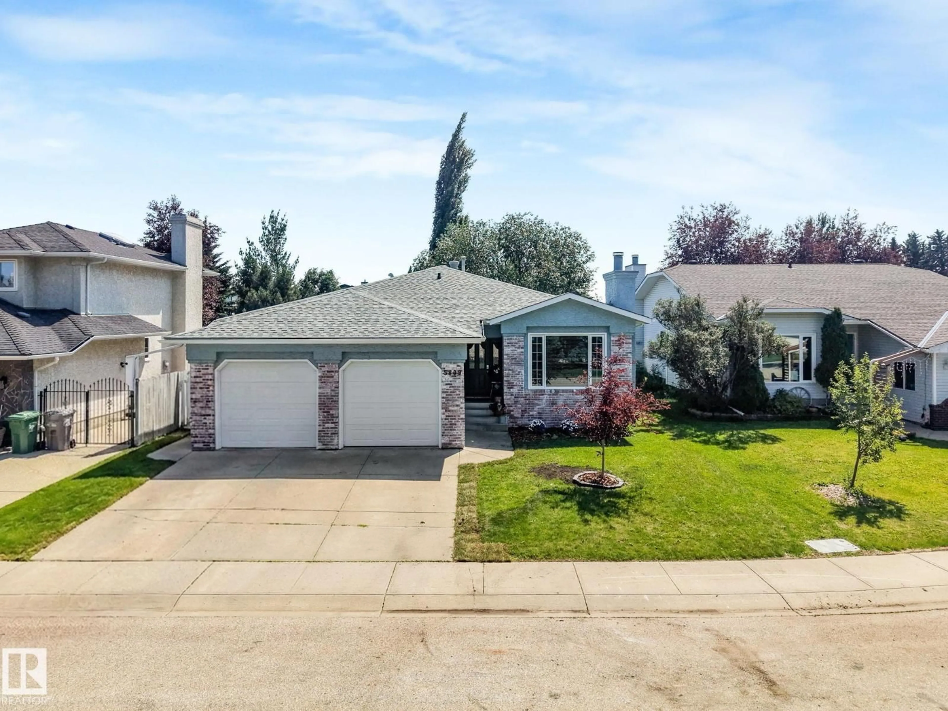 A pic from outside/outdoor area/front of a property/back of a property/a pic from drone, street for 5809 48 AV, Beaumont Alberta T4X1C1