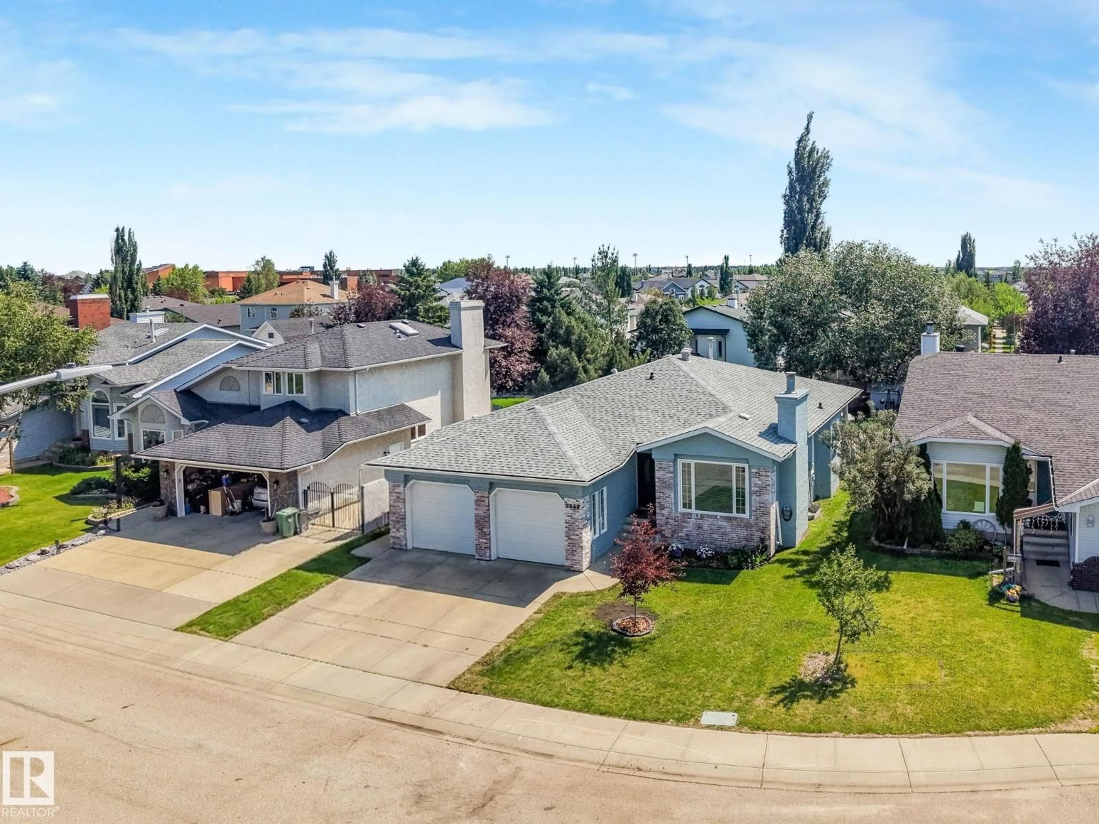 A pic from outside/outdoor area/front of a property/back of a property/a pic from drone, street for 5809 48 AV, Beaumont Alberta T4X1C1
