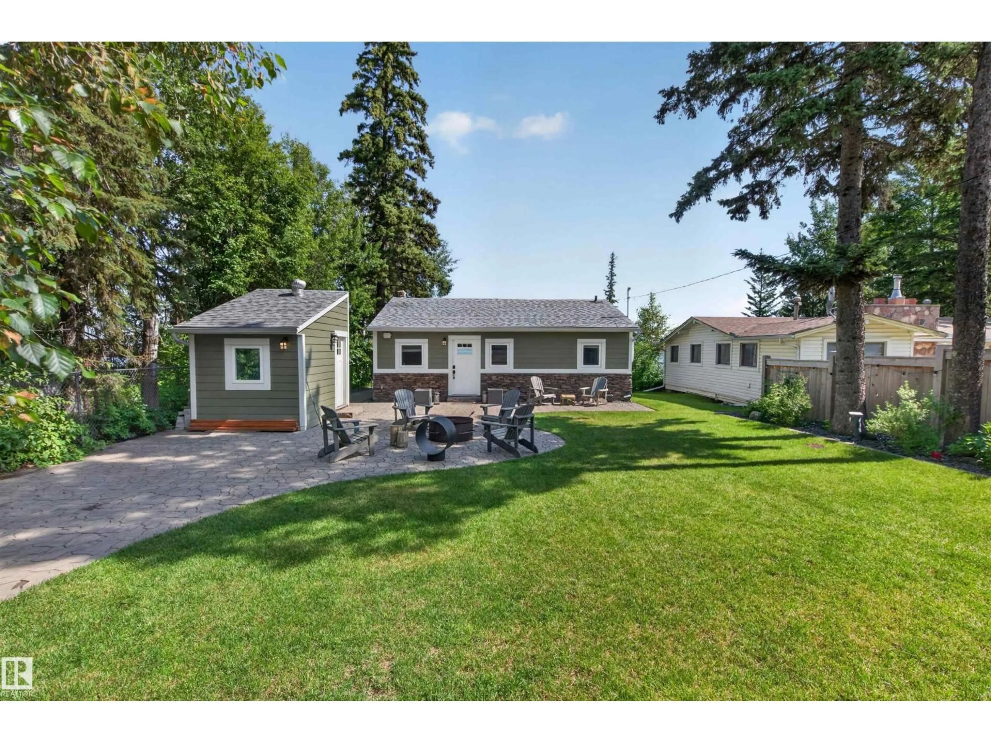 A pic from outside/outdoor area/front of a property/back of a property/a pic from drone, street for 80 CRYSTAL SPRINGS DR, Rural Wetaskiwin County Alberta T0C1H0