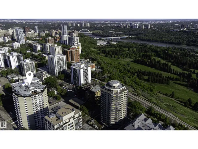 NW - 10045 117 ST, Edmonton 4