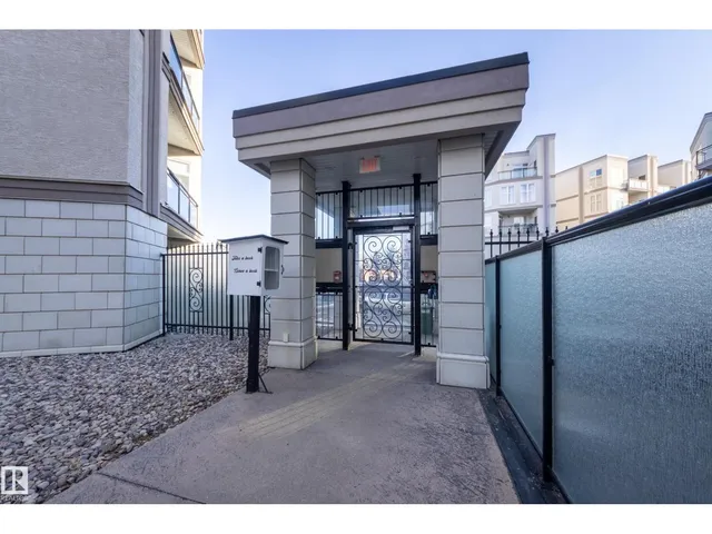162 4823 104A ST NW, Edmonton 2