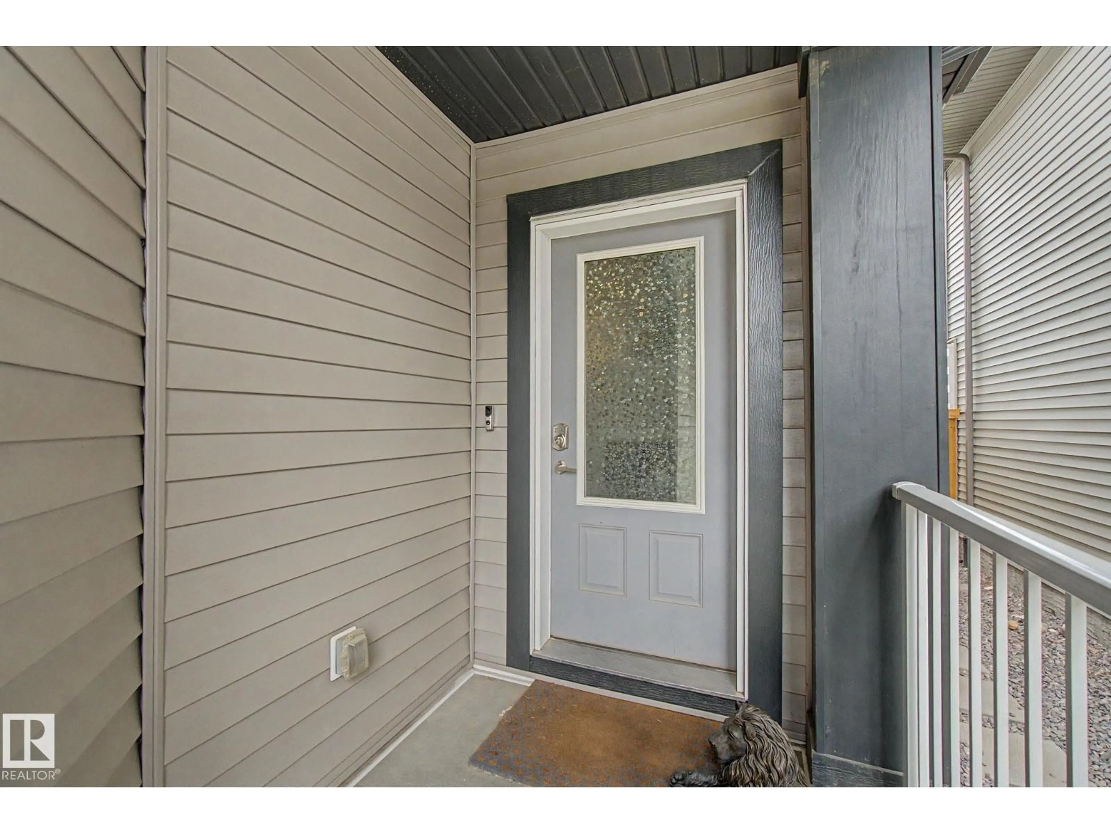 Indoor entryway for 1926 KROETSCH CR, Edmonton Alberta T6W4J2