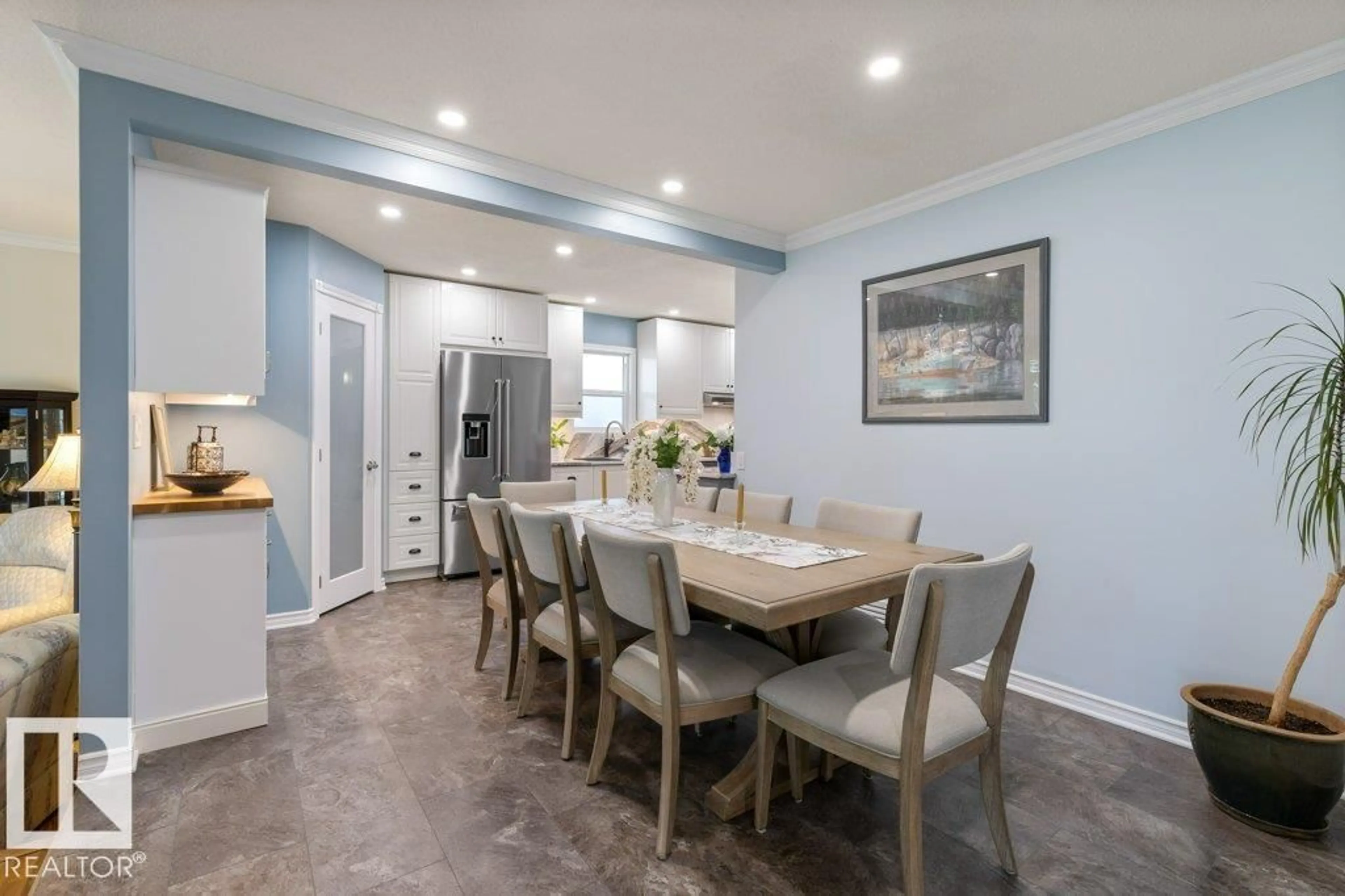 Dining room, unknown for 15 GREER CR, St. Albert Alberta T8N1T7