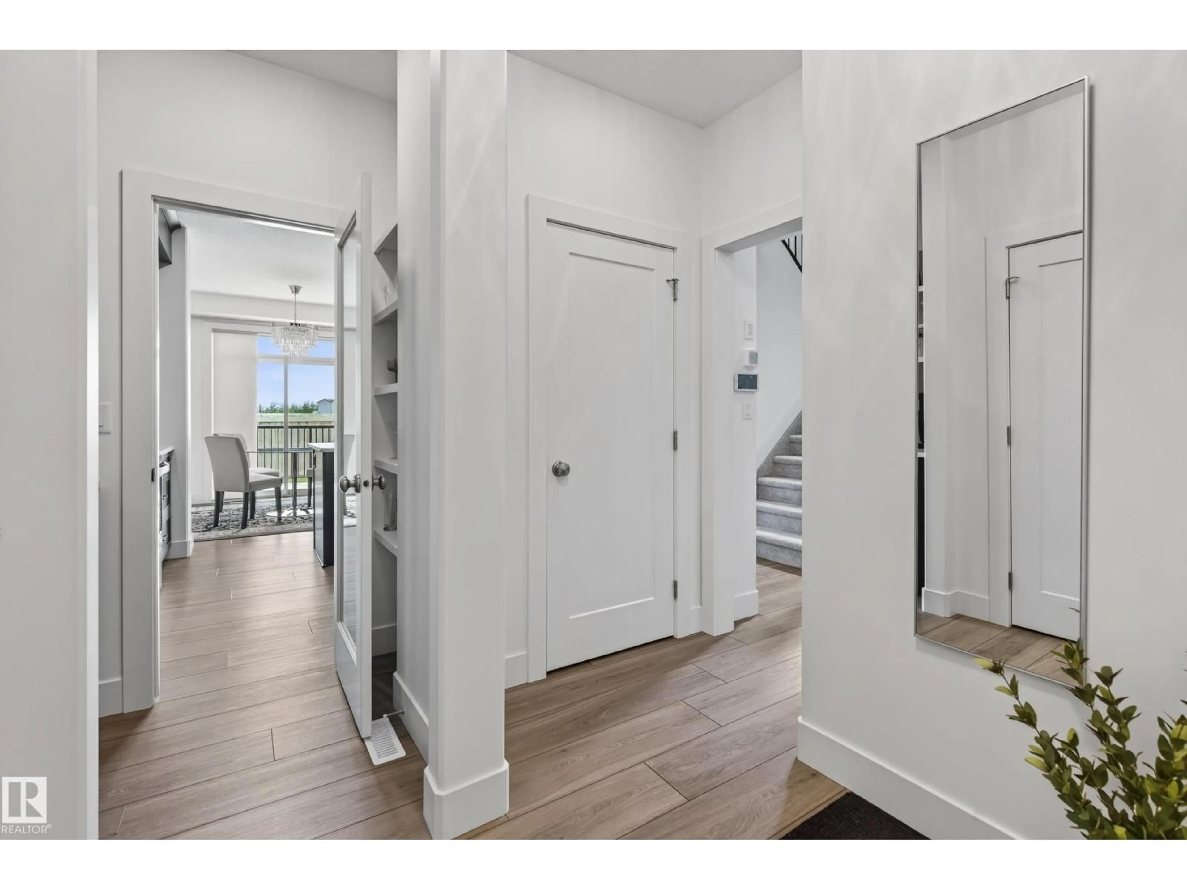 Indoor entryway for 61 ENCORE CR, St. Albert Alberta T8N7W2