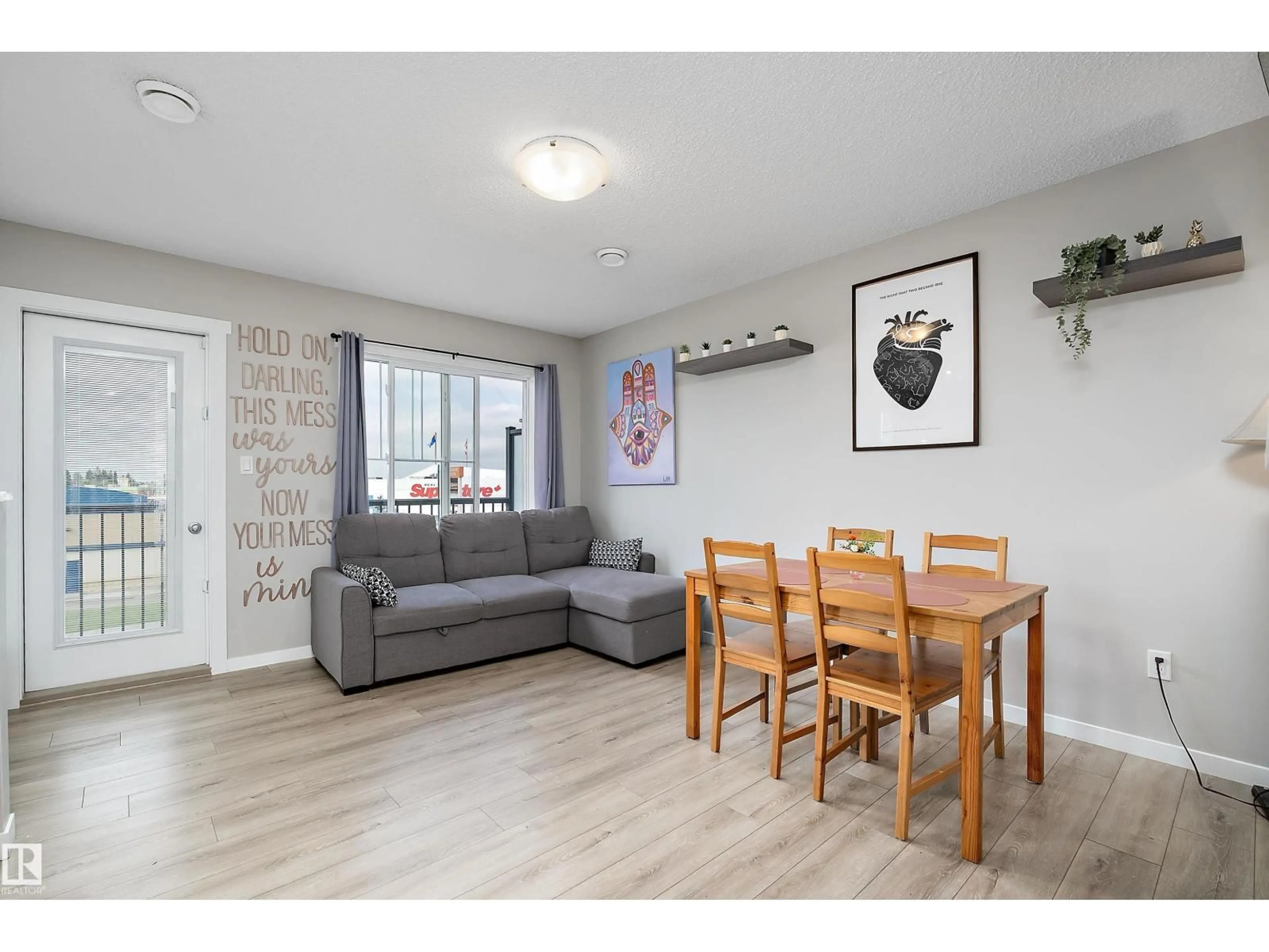 A pic of a room for 65 MCLAUGHLIN DR, Spruce Grove Alberta T7X0E1