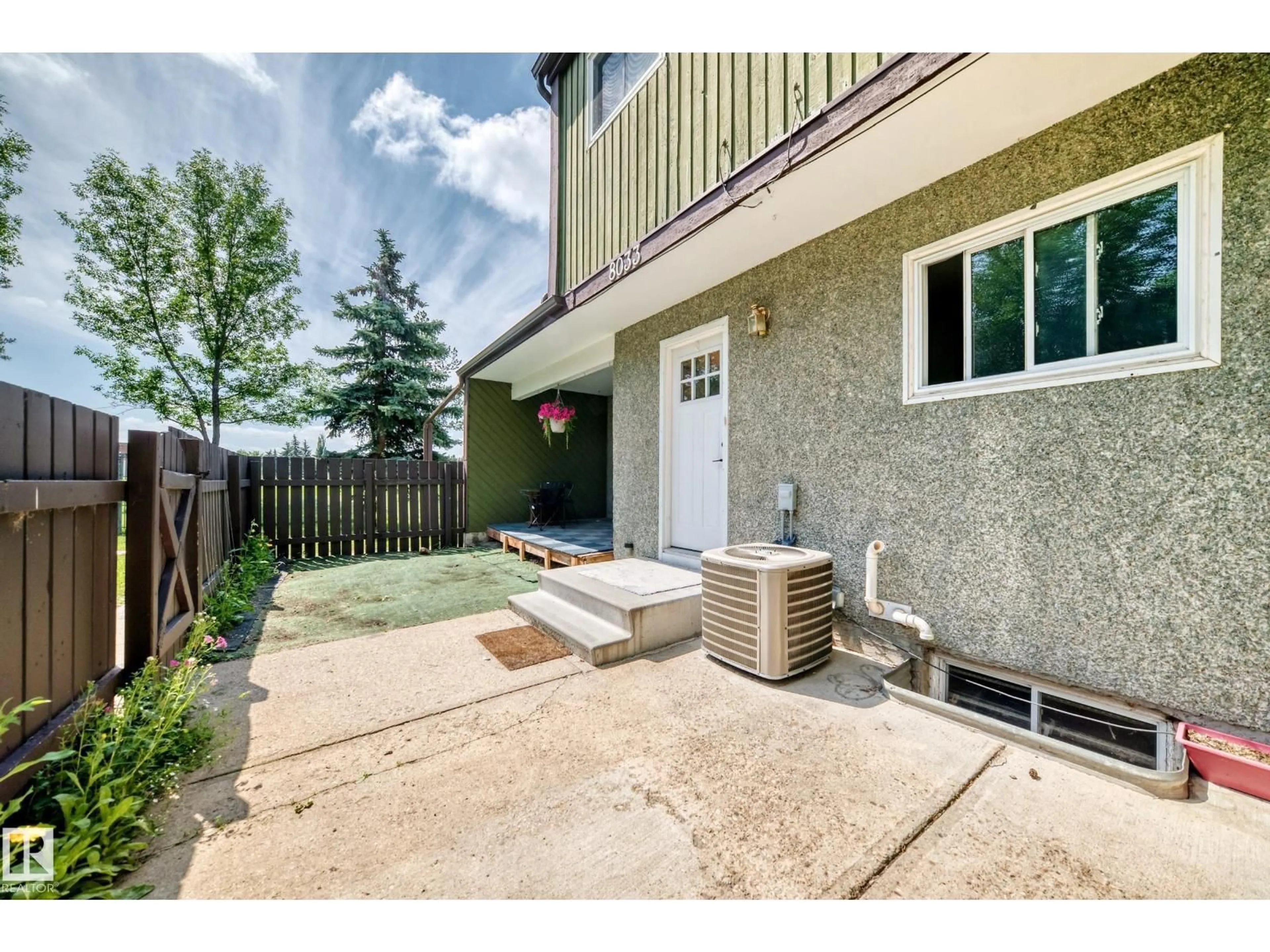 Patio, street for 8033 27 AV, Edmonton Alberta T6K3C9