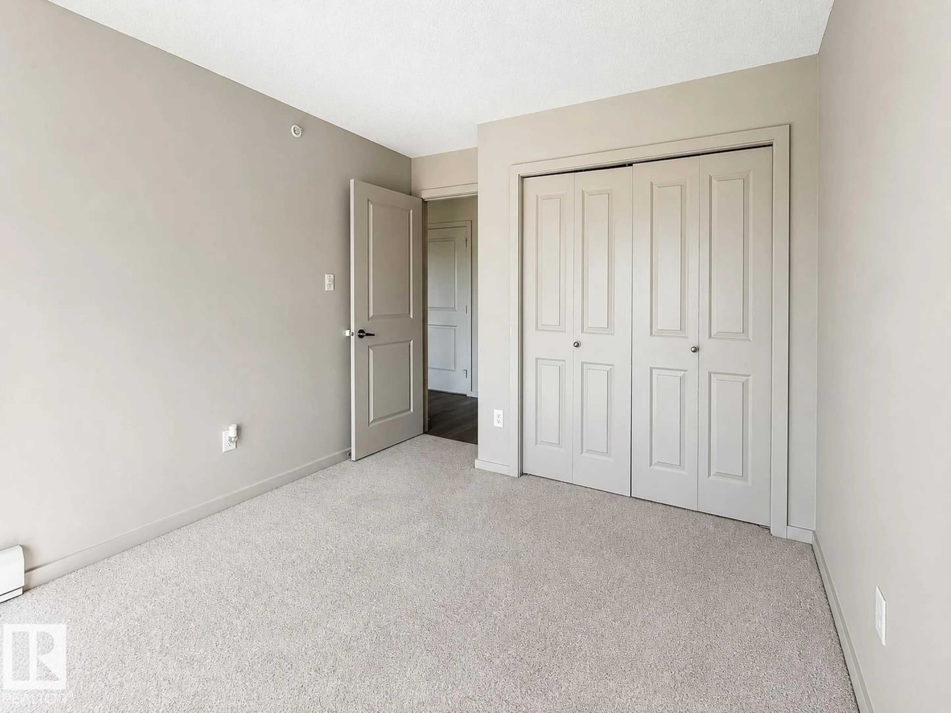 A pic of a room for 419 EBBERS BV, Edmonton Alberta T5Y3W2