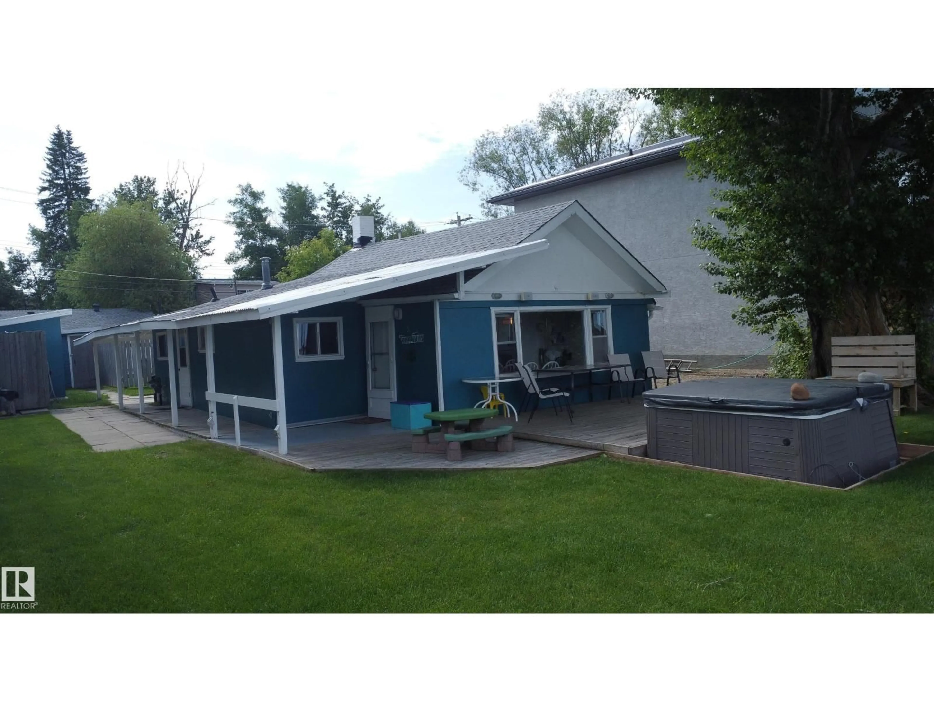 A pic from outside/outdoor area/front of a property/back of a property/a pic from drone, street for 5227 51 AV, Rural Lac Ste. Anne County Alberta T9X1T7