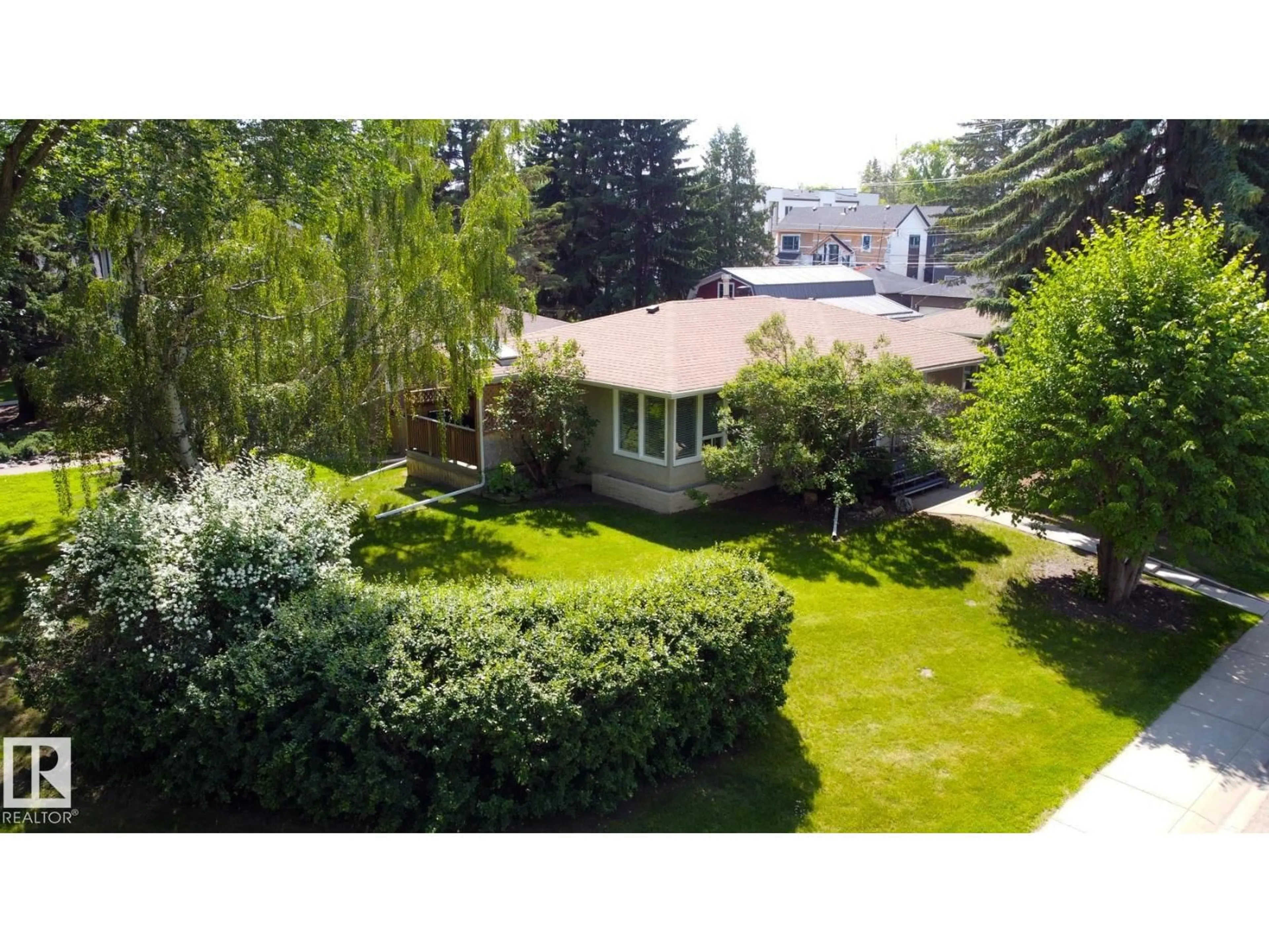 A pic from outside/outdoor area/front of a property/back of a property/a pic from drone, unknown for 13503 106A AV, Edmonton Alberta T5N1C4