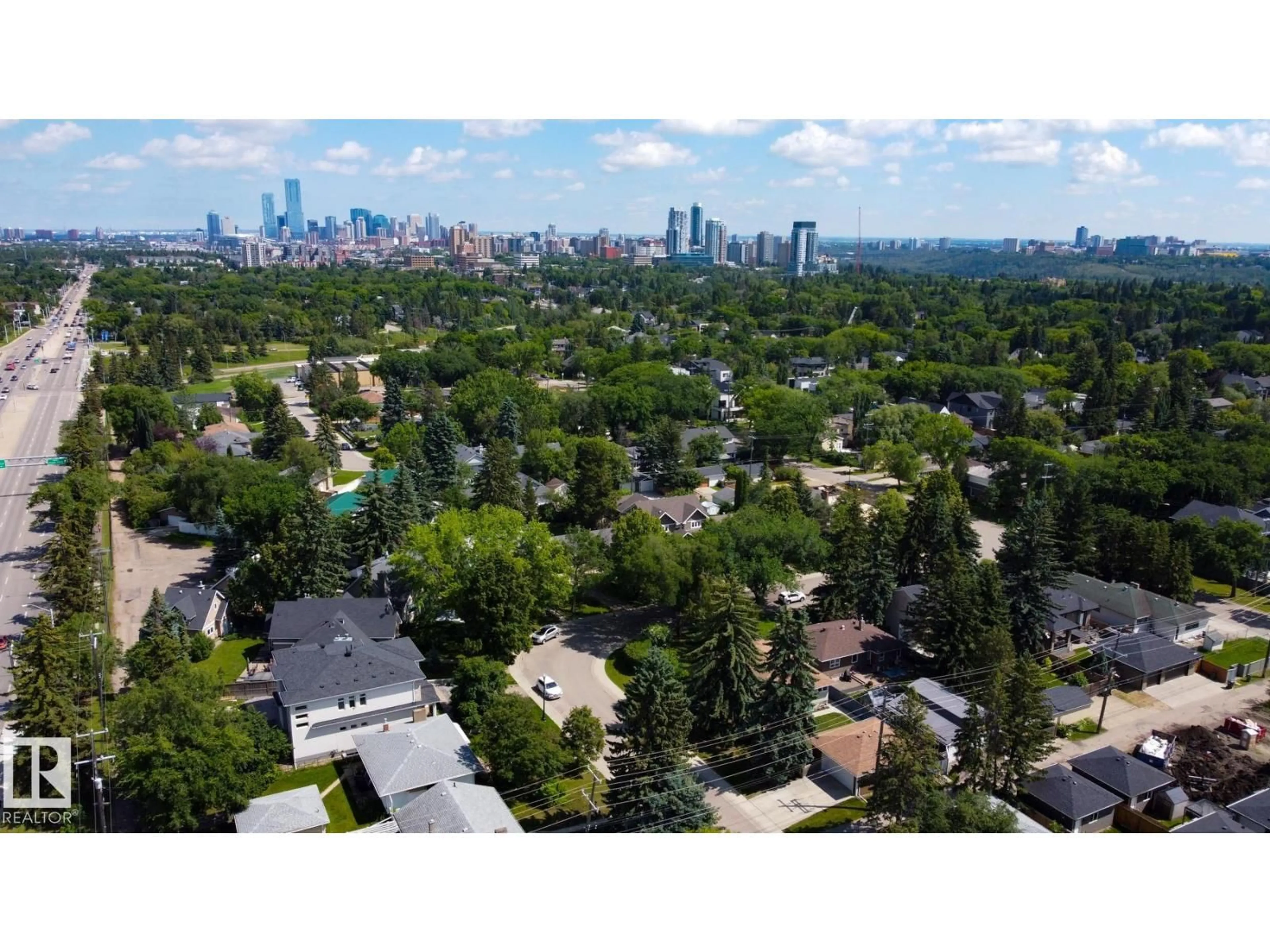 A pic from outside/outdoor area/front of a property/back of a property/a pic from drone, city buildings view from balcony for 13503 106A AV, Edmonton Alberta T5N1C4