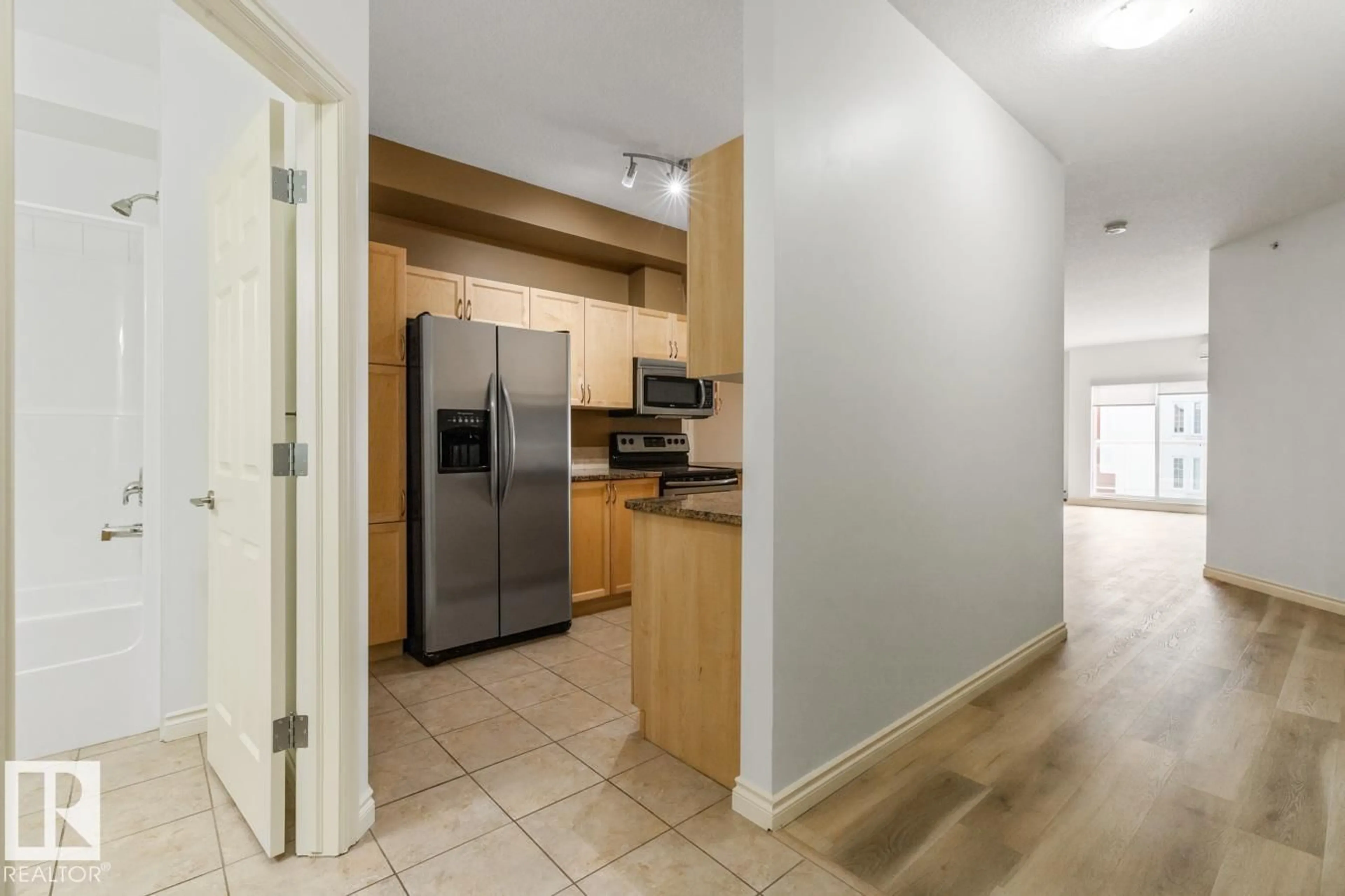 Standard kitchen, unknown for 5 - 407 PERRON ST, St. Albert Alberta T8N1E3