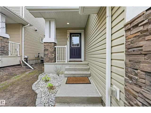 #11 - 5317 3 AV SW, Edmonton 5