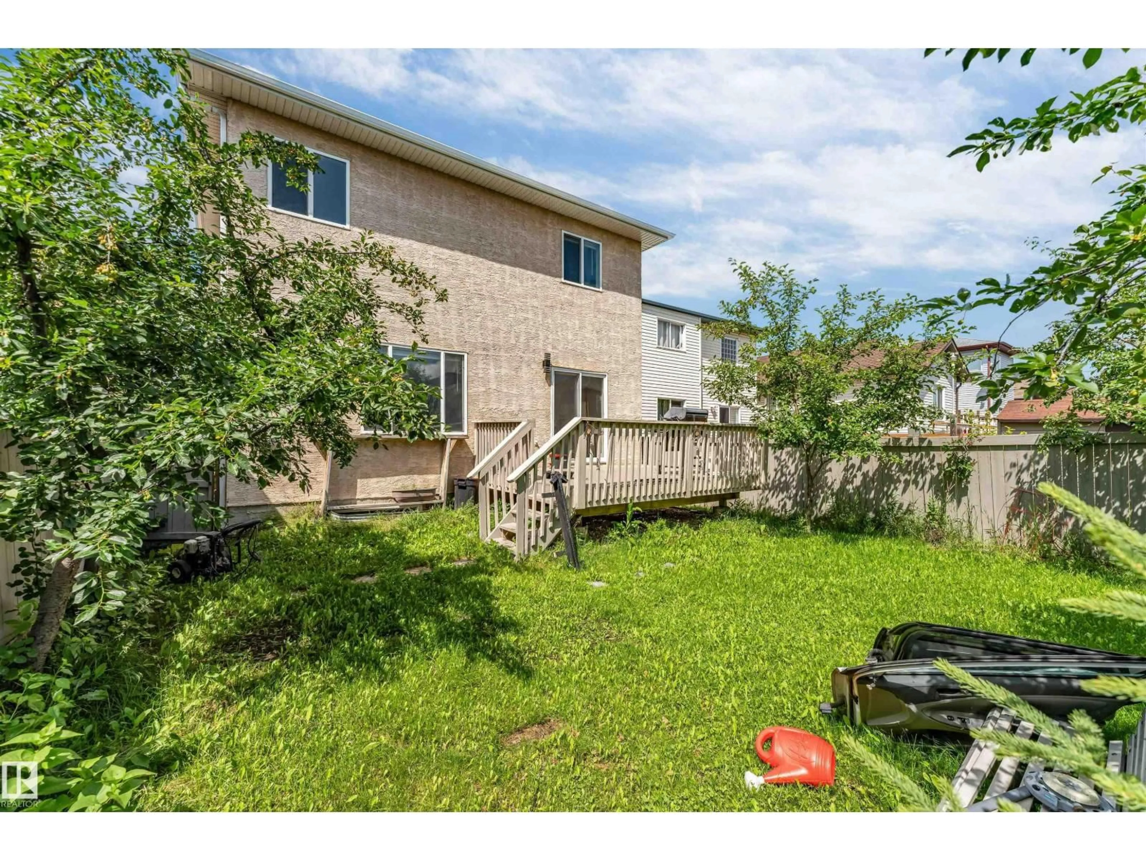 Patio, unknown for 16205 55 ST, Edmonton Alberta T5Y0G1