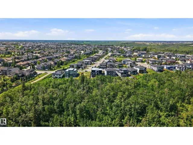 4081 WHISPERING RIVER DR, Edmonton 4