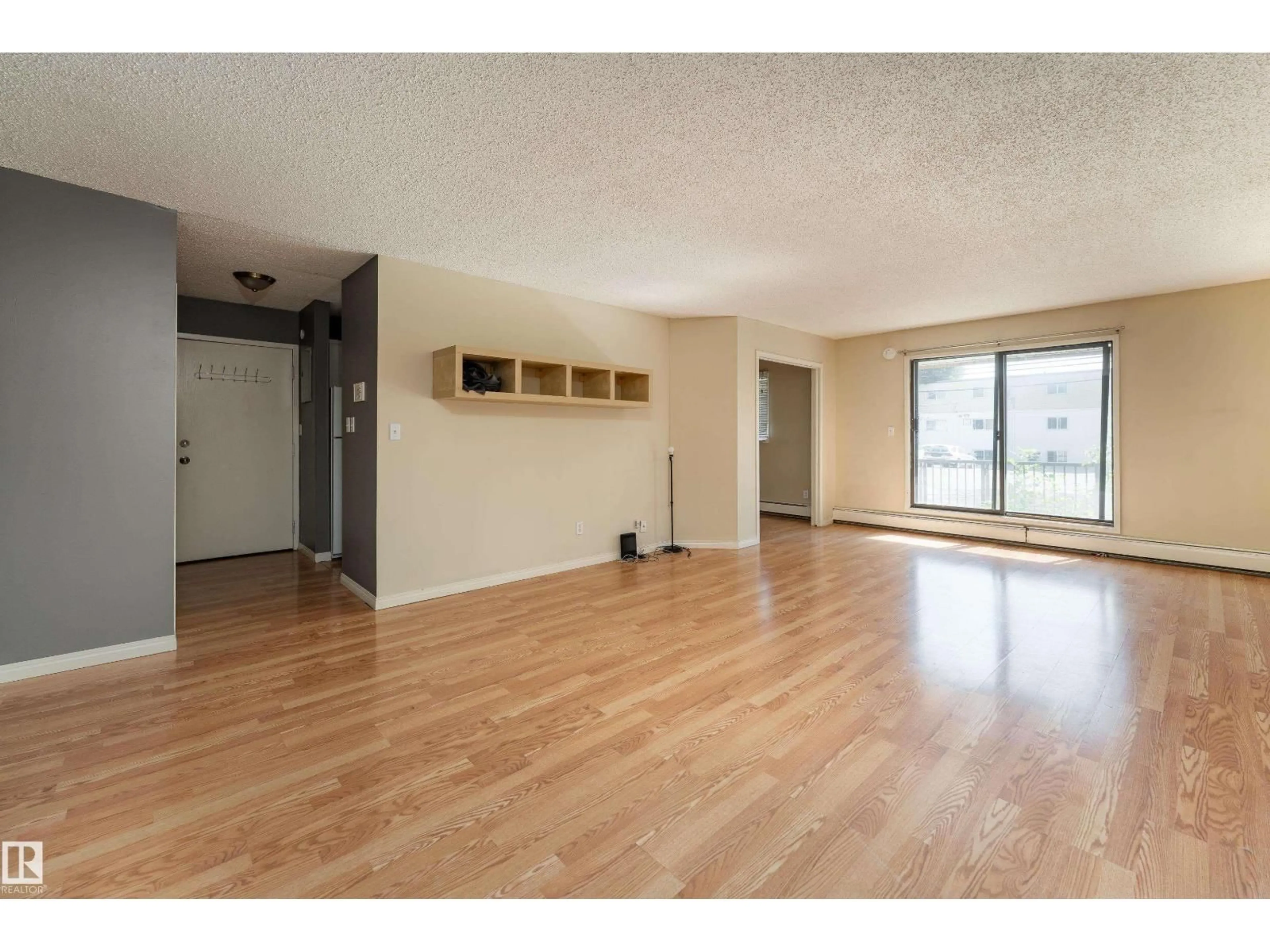 A pic of a room for #2 - 10737 116 ST, Edmonton Alberta T5H3M3