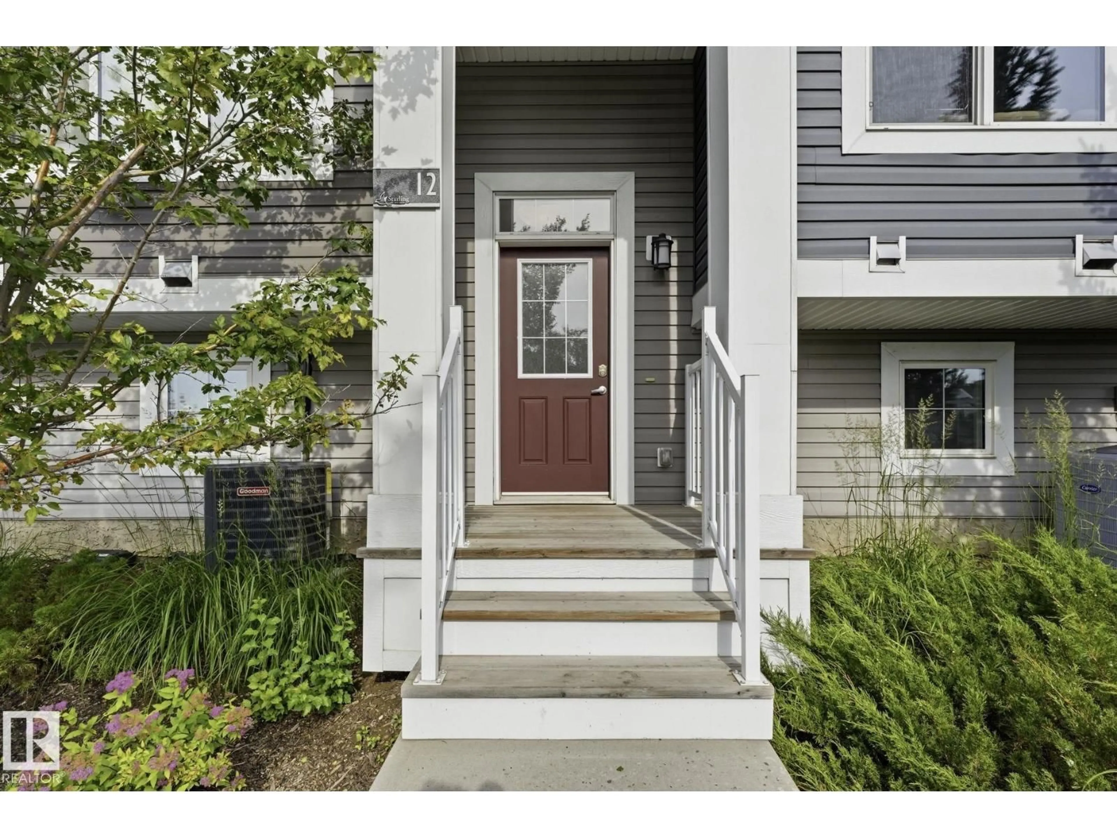 Indoor entryway for #12 - 1391 STARLING DR, Edmonton Alberta T5V1T7