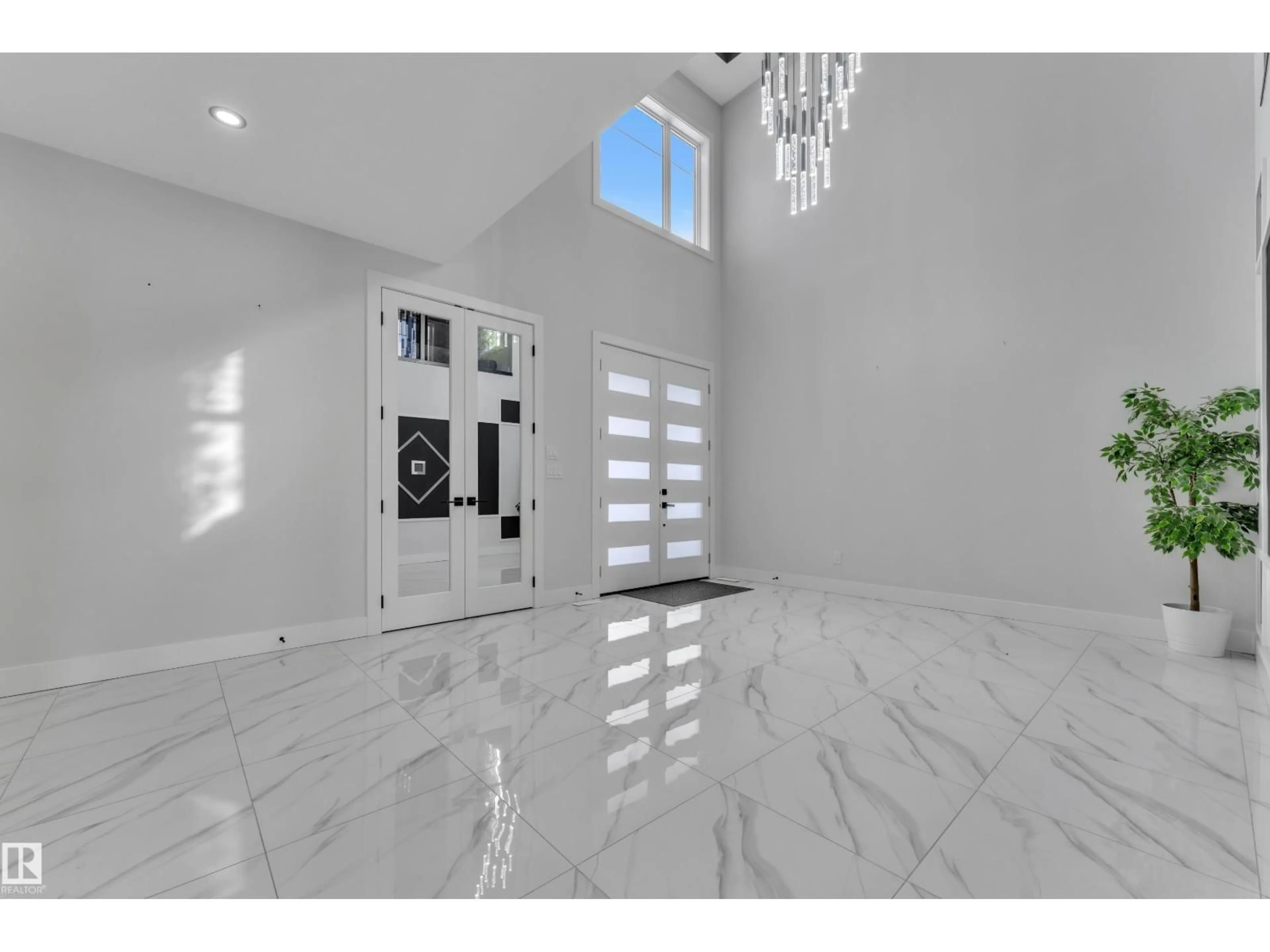 Indoor entryway for NE - 2531 63 AV, Rural Leduc County Alberta T4X3A4