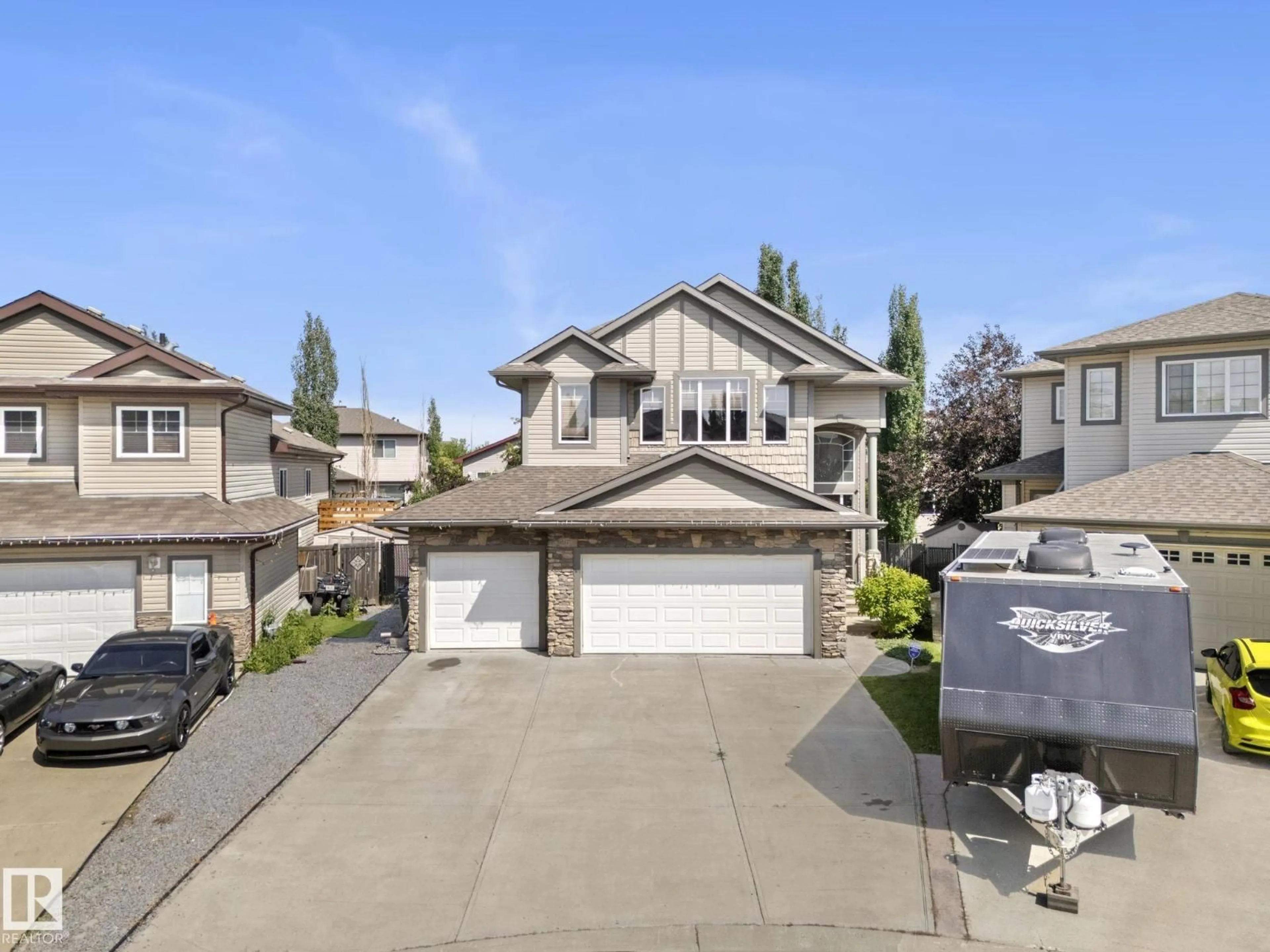 A pic from outside/outdoor area/front of a property/back of a property/a pic from drone, street for 25 HILLTOP RG, Fort Saskatchewan Alberta T8L0E4