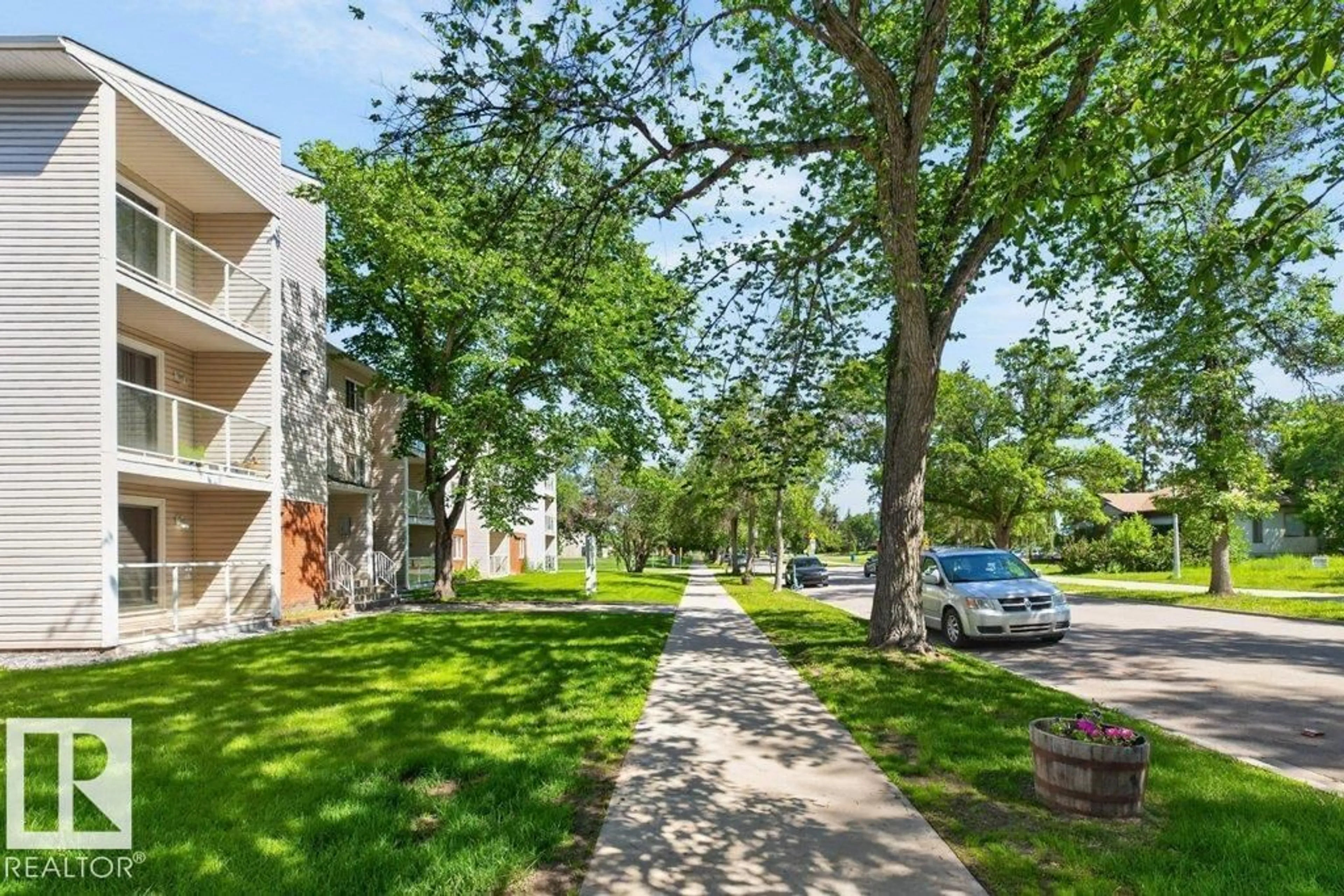Patio, street for #203 - 10842 107 ST NW, Edmonton Alberta T5H2Z3