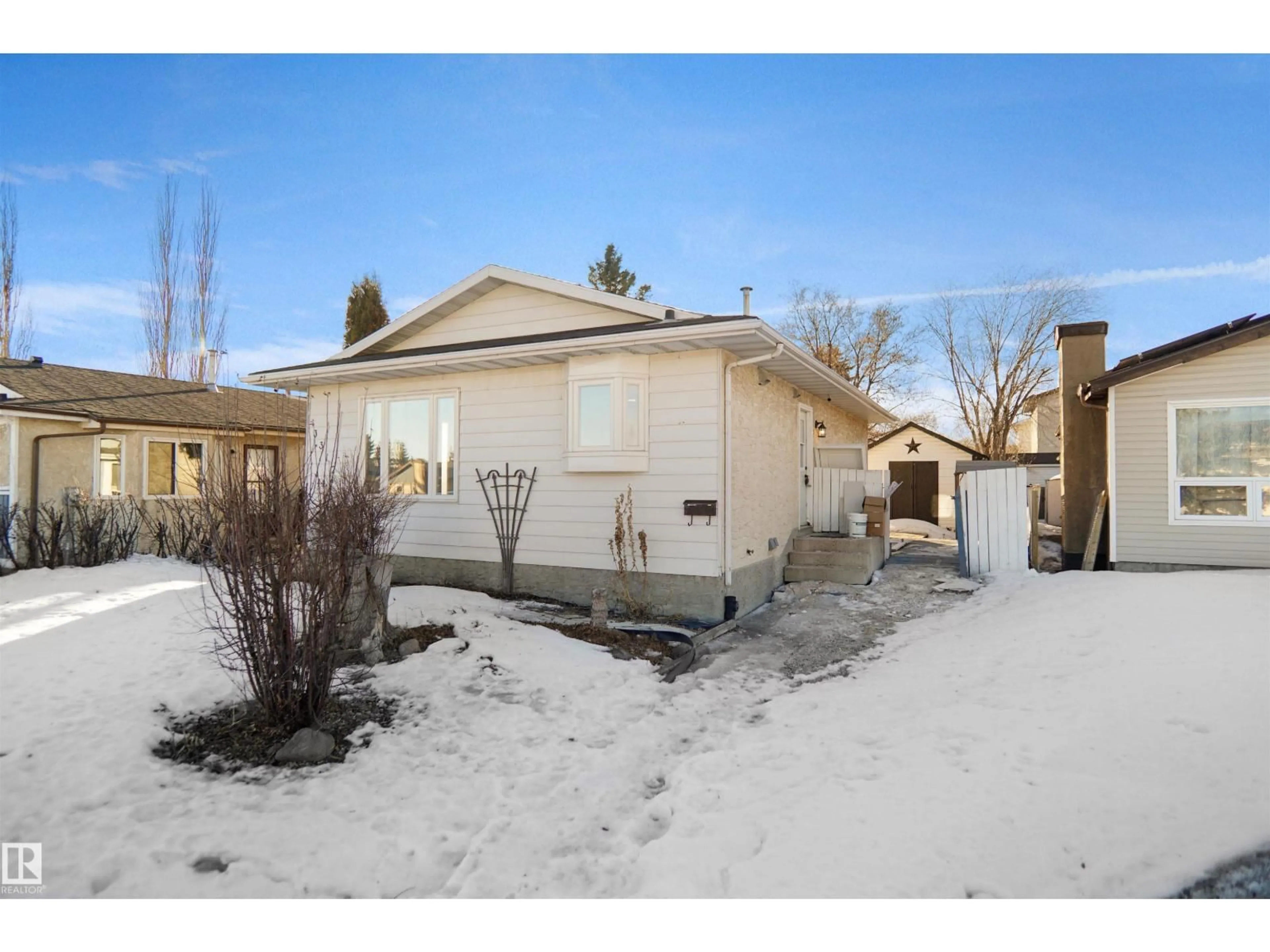 Unknown for NW - 3312 44A ST, Edmonton Alberta T6L4W9