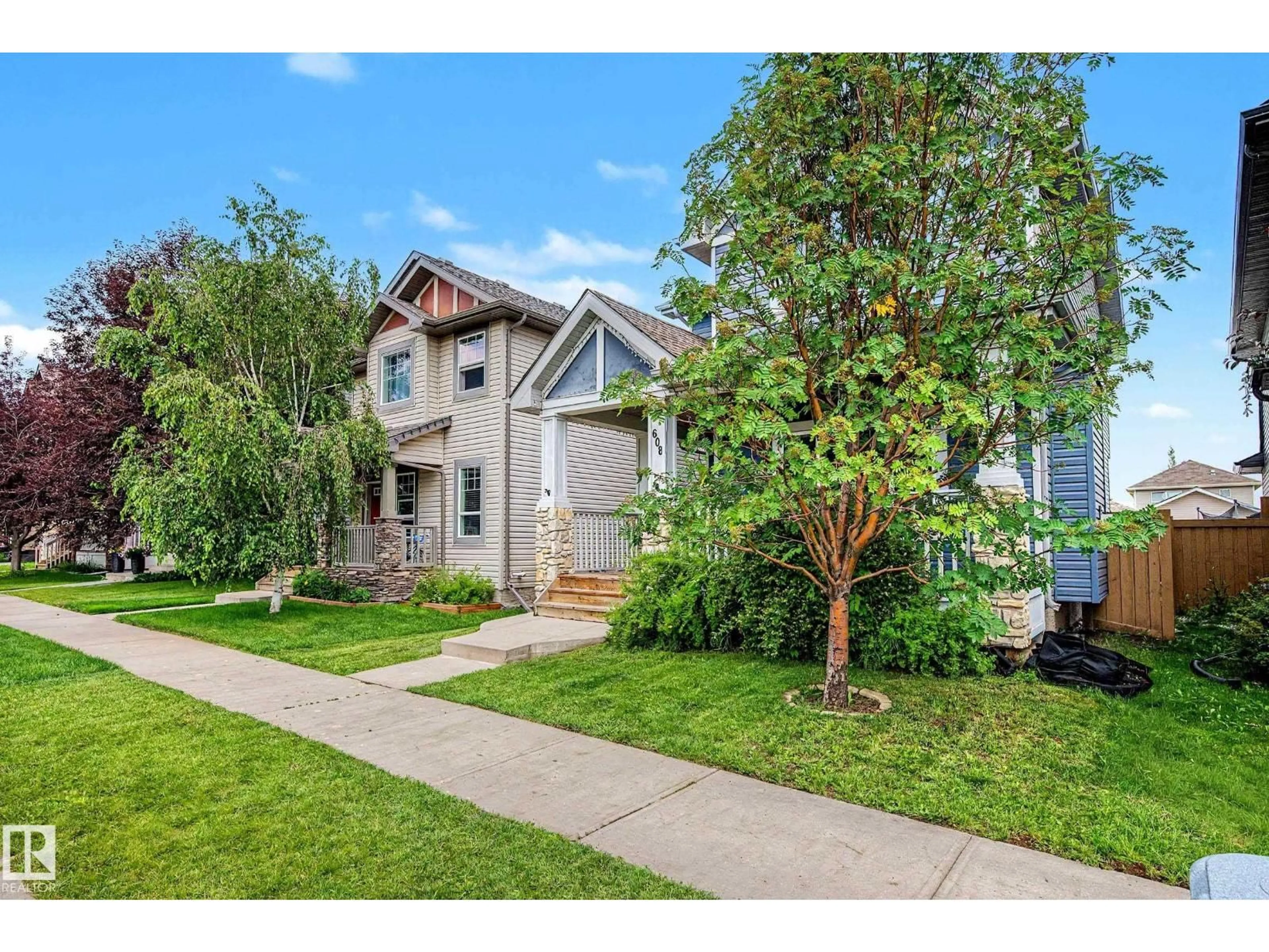Unknown for 608 MCDONOUGH LI NW, Edmonton Alberta T5Y0M8