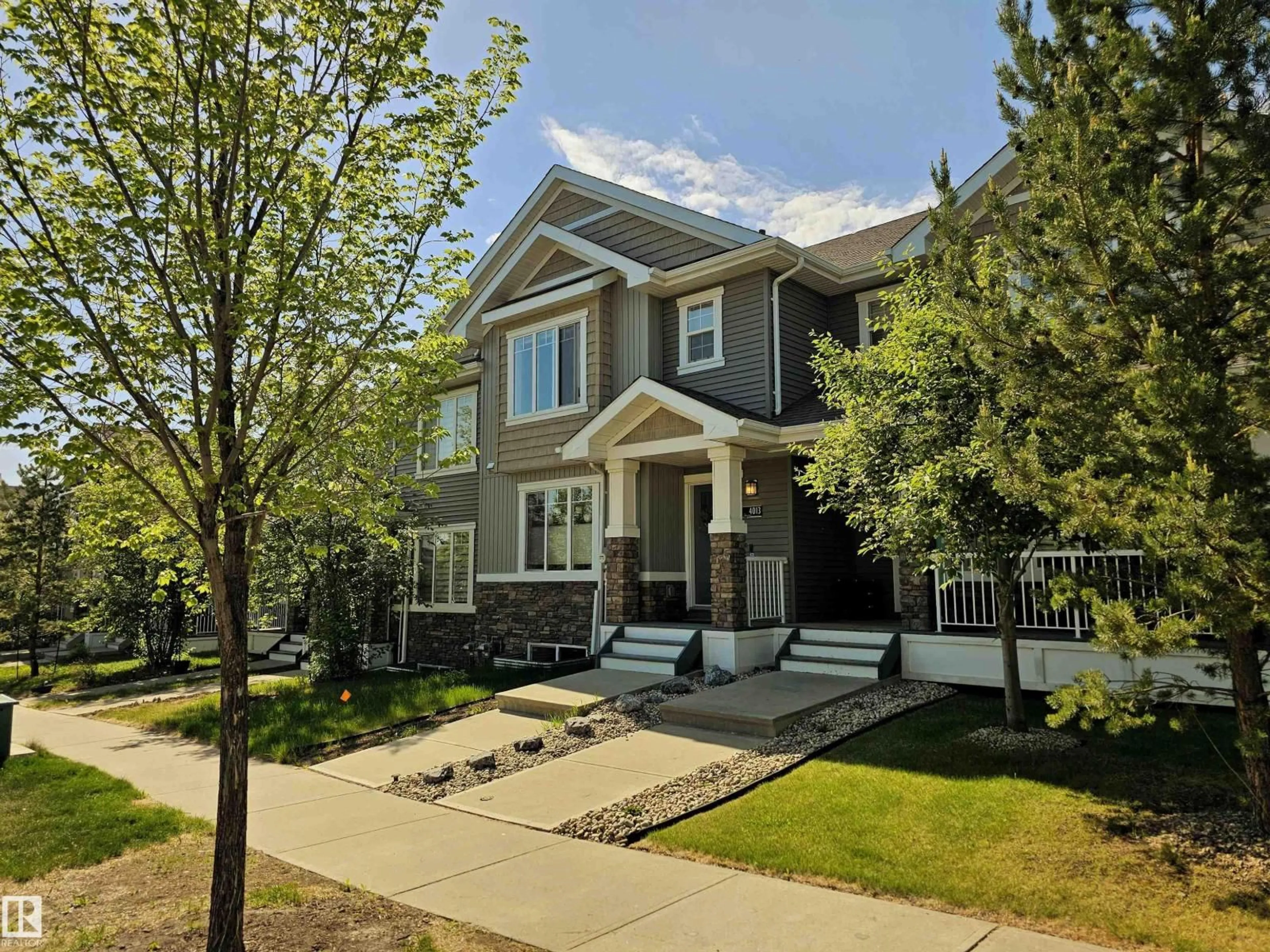 Home with vinyl exterior material, street for 4013 BLACKBIRD LI, Edmonton Alberta T5S0K8