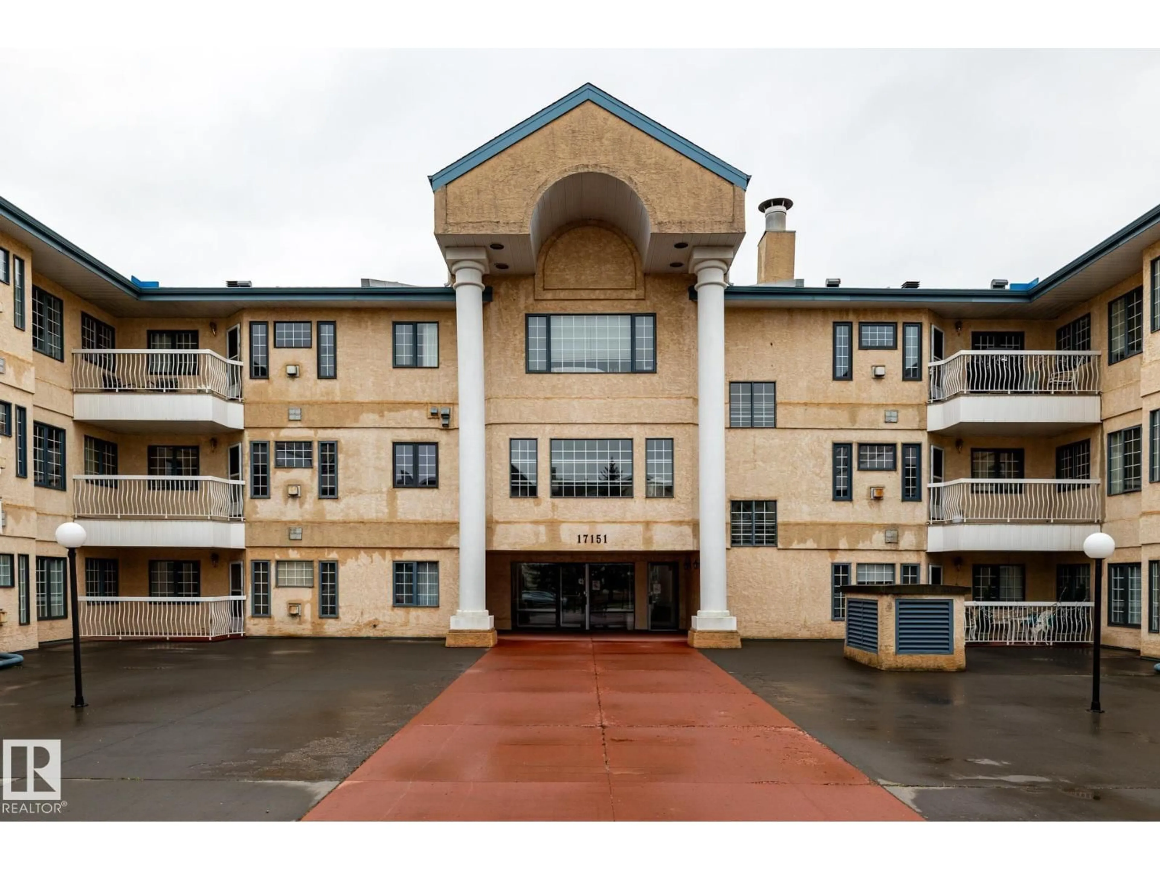 Unknown for 310 - 17151 94A AV, Edmonton Alberta T5T5Z9