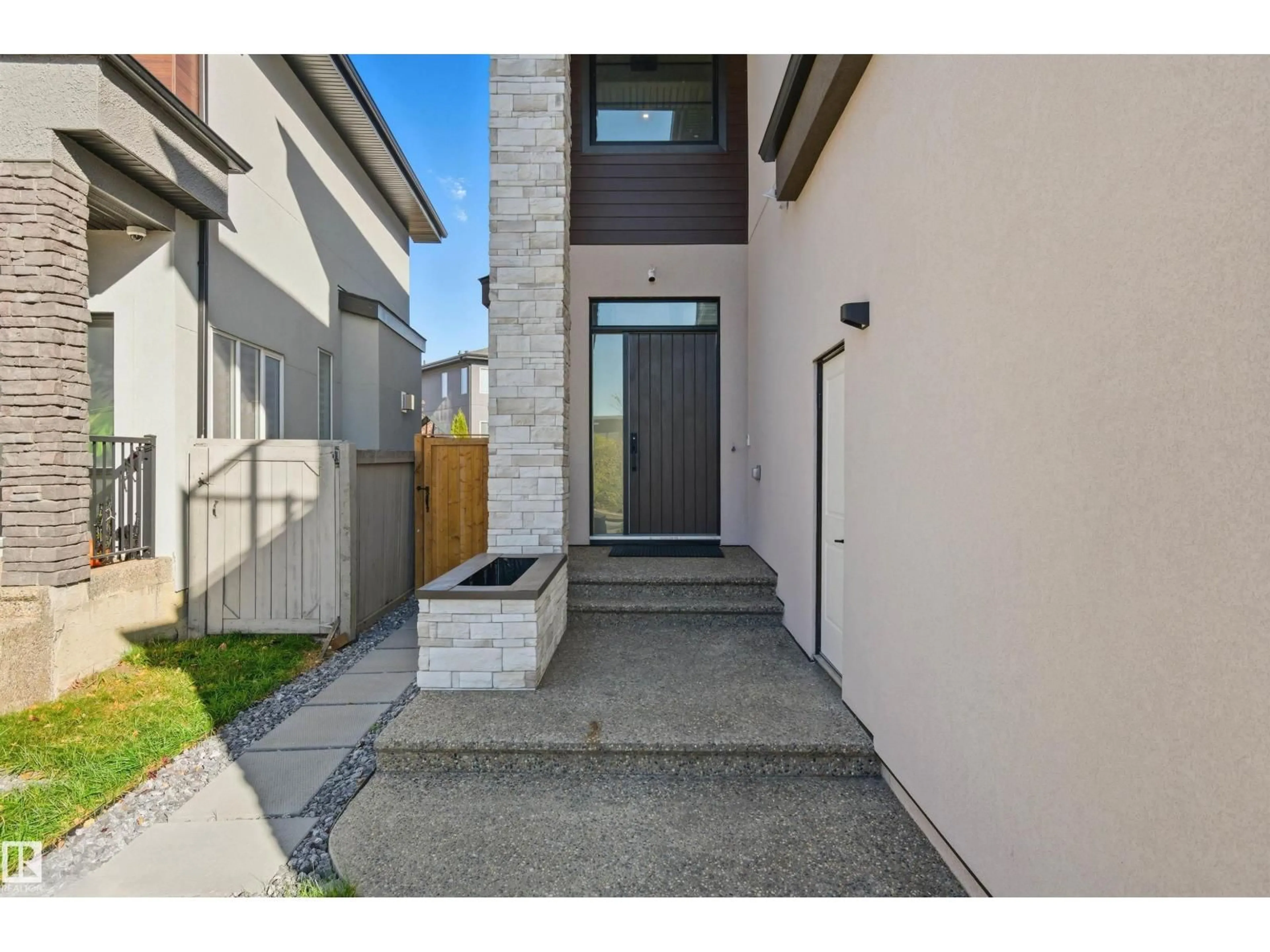 Unknown for 3167 CAMERON HEIGHTS WY, Edmonton Alberta T6M0S5