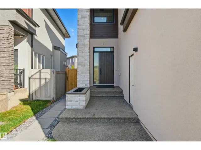 3167 CAMERON HEIGHTS WY, Edmonton 3