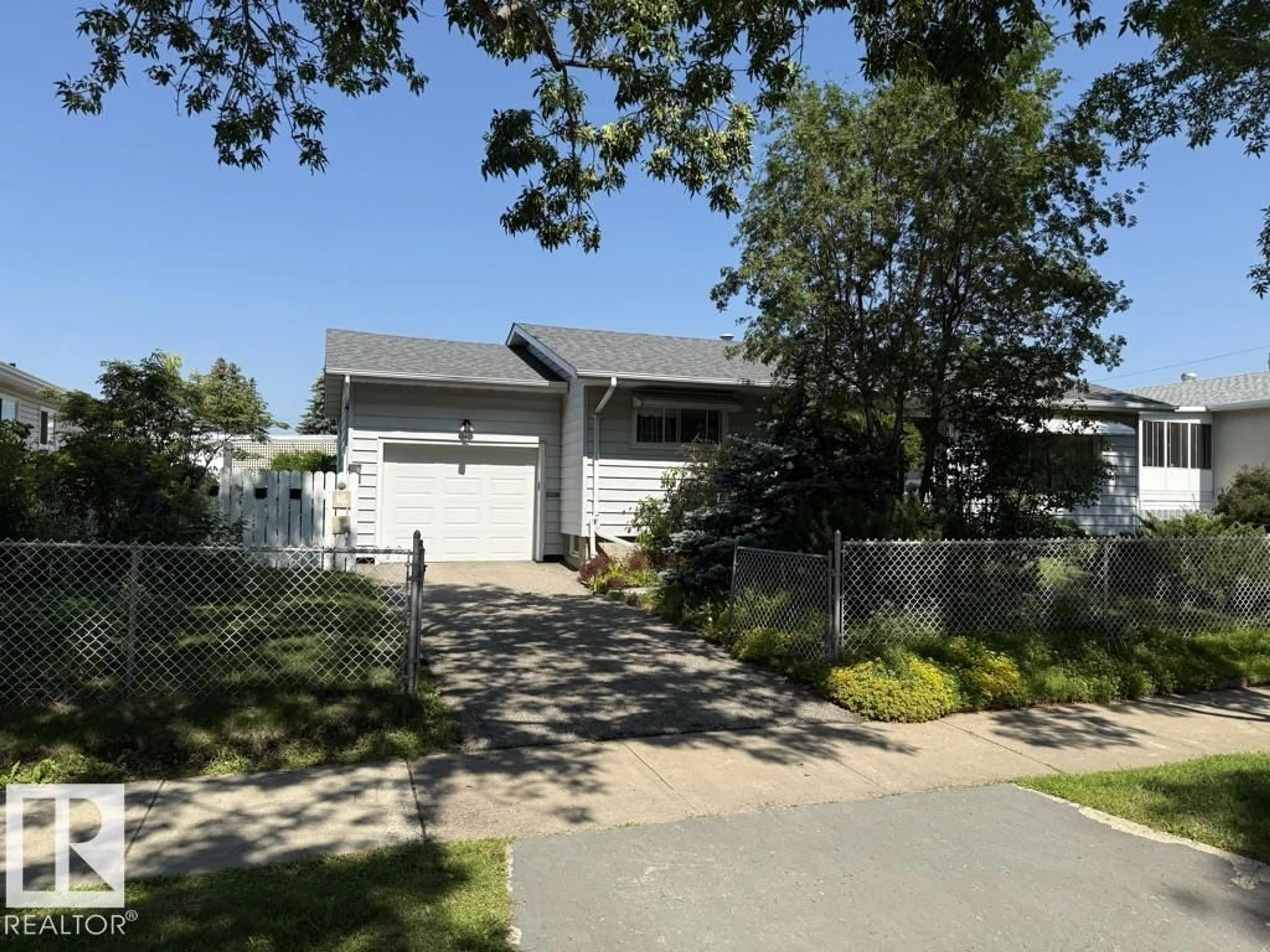 Unknown for 9908 96A AVENUE, Fort Saskatchewan Alberta T8L1P6