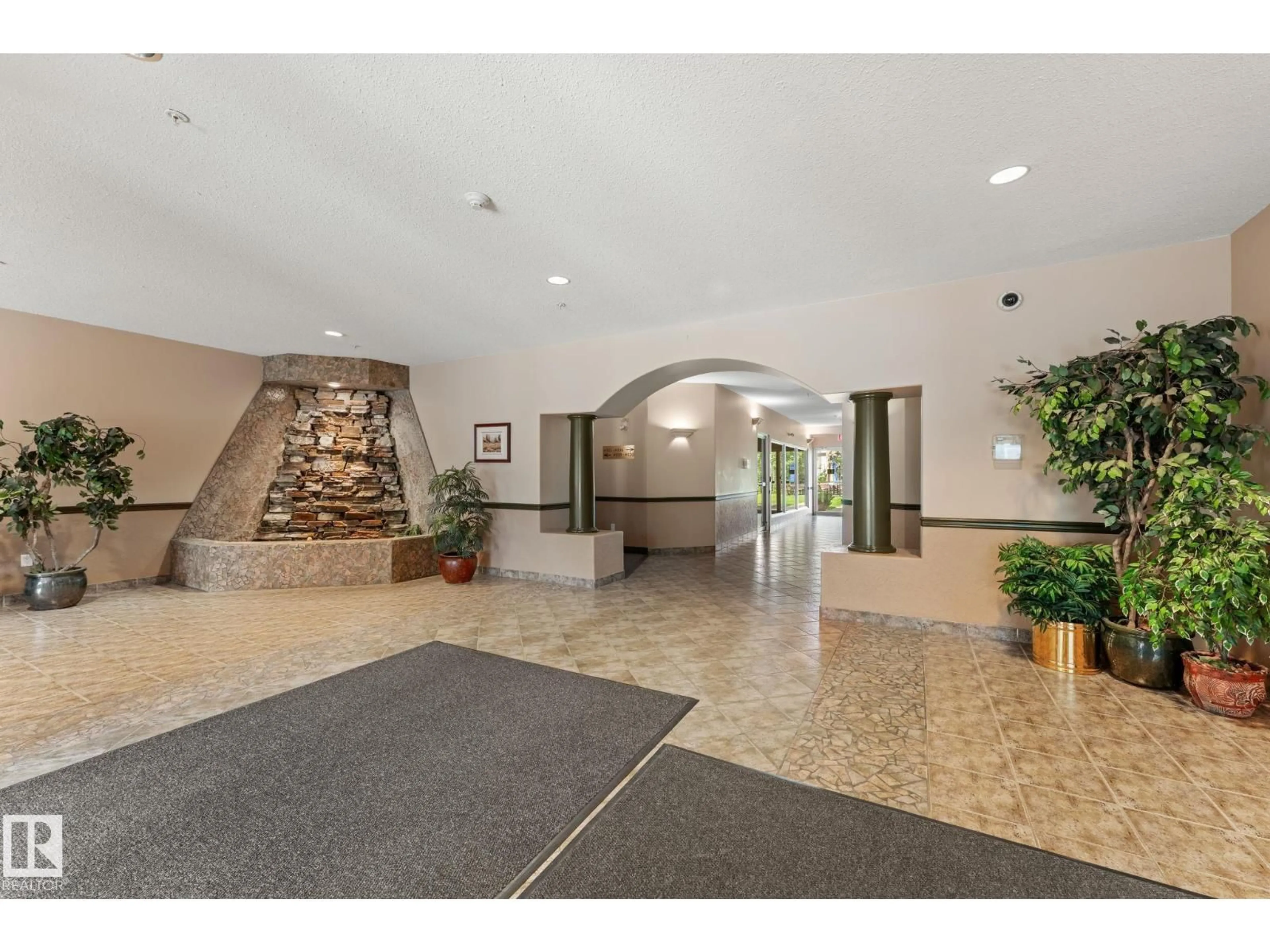 Indoor foyer for 306 - 6623 172 ST, Edmonton Alberta T5T4J5