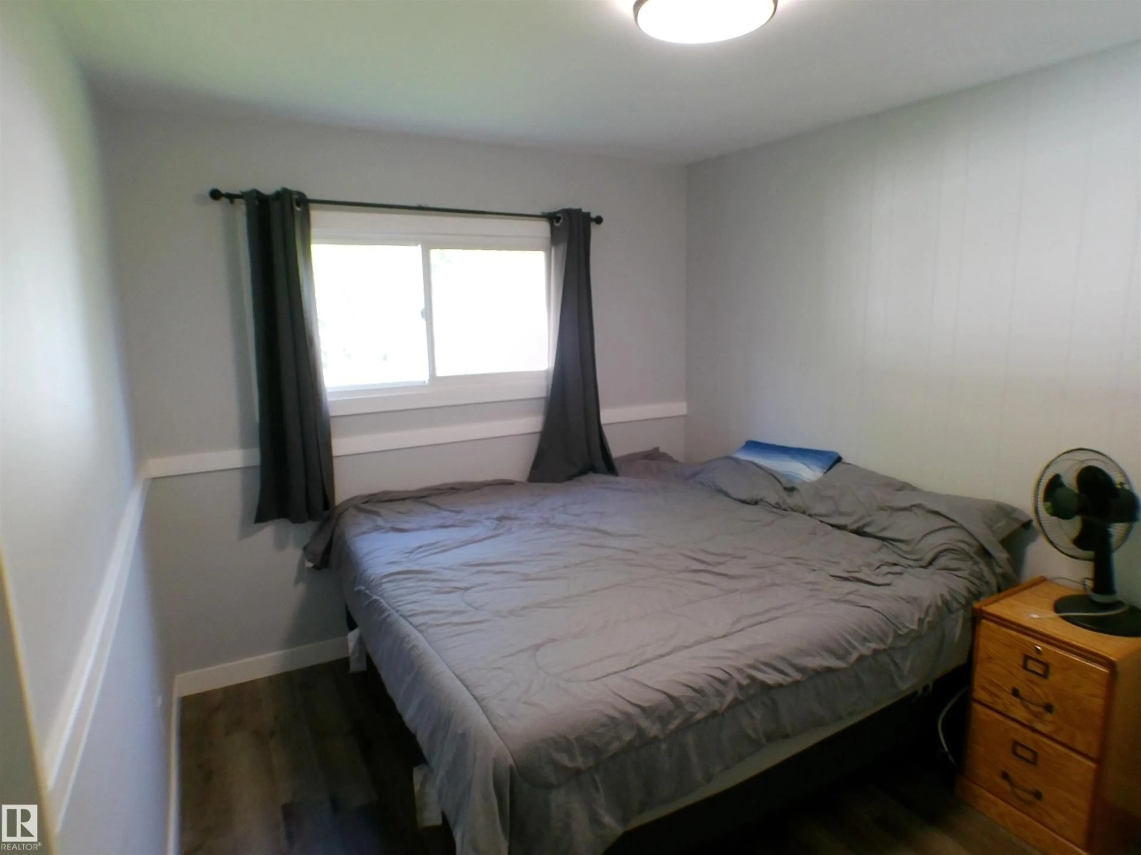 A pic of a room for 708 7 ST, Rural Lac Ste. Anne County Alberta T0E1A0