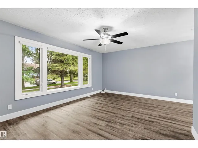 NW - 7924 89 AV, Edmonton 5