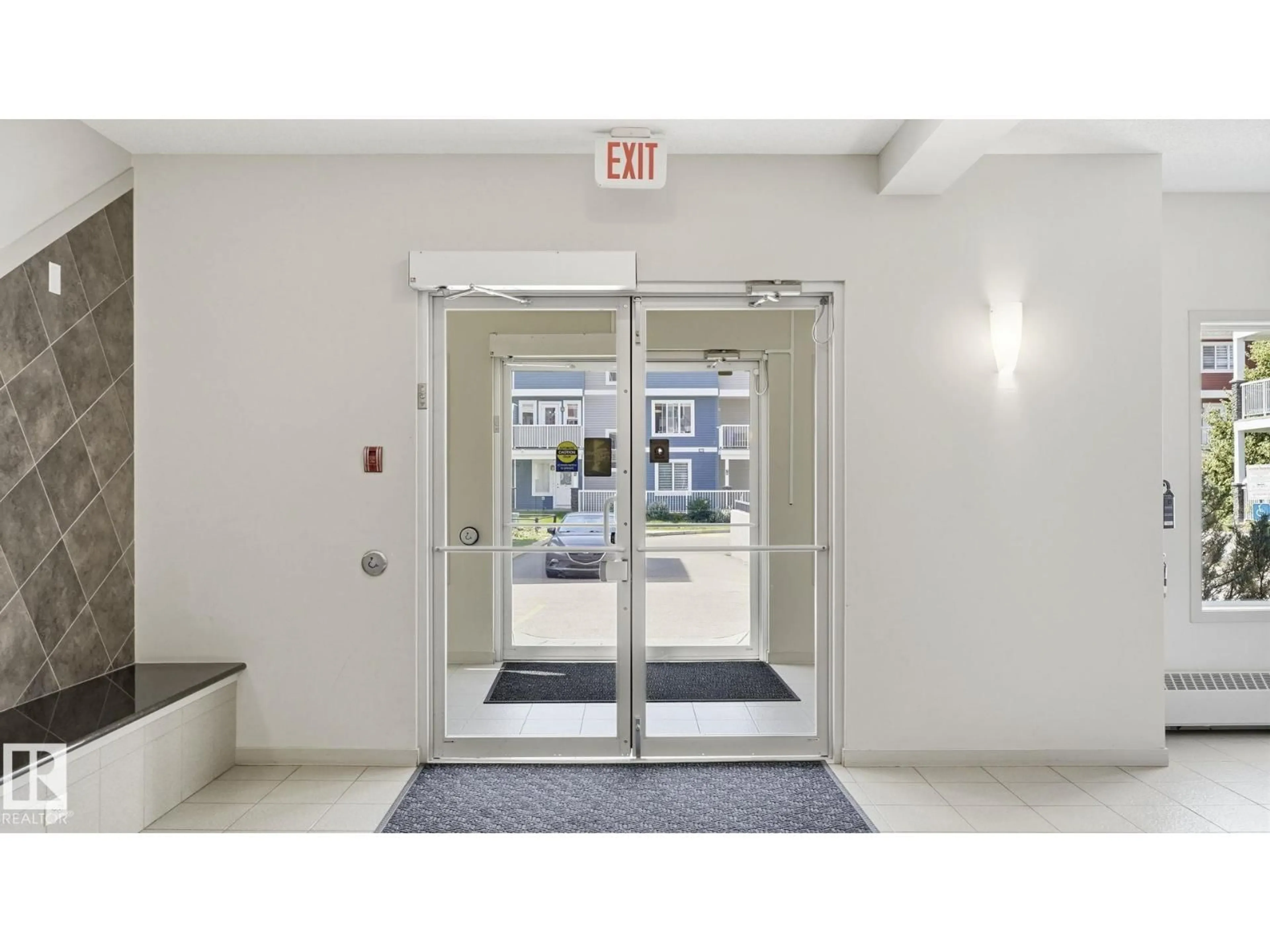 Indoor foyer for 1820 - 229 RUTHERFORD RD, Edmonton Alberta T6W2K6