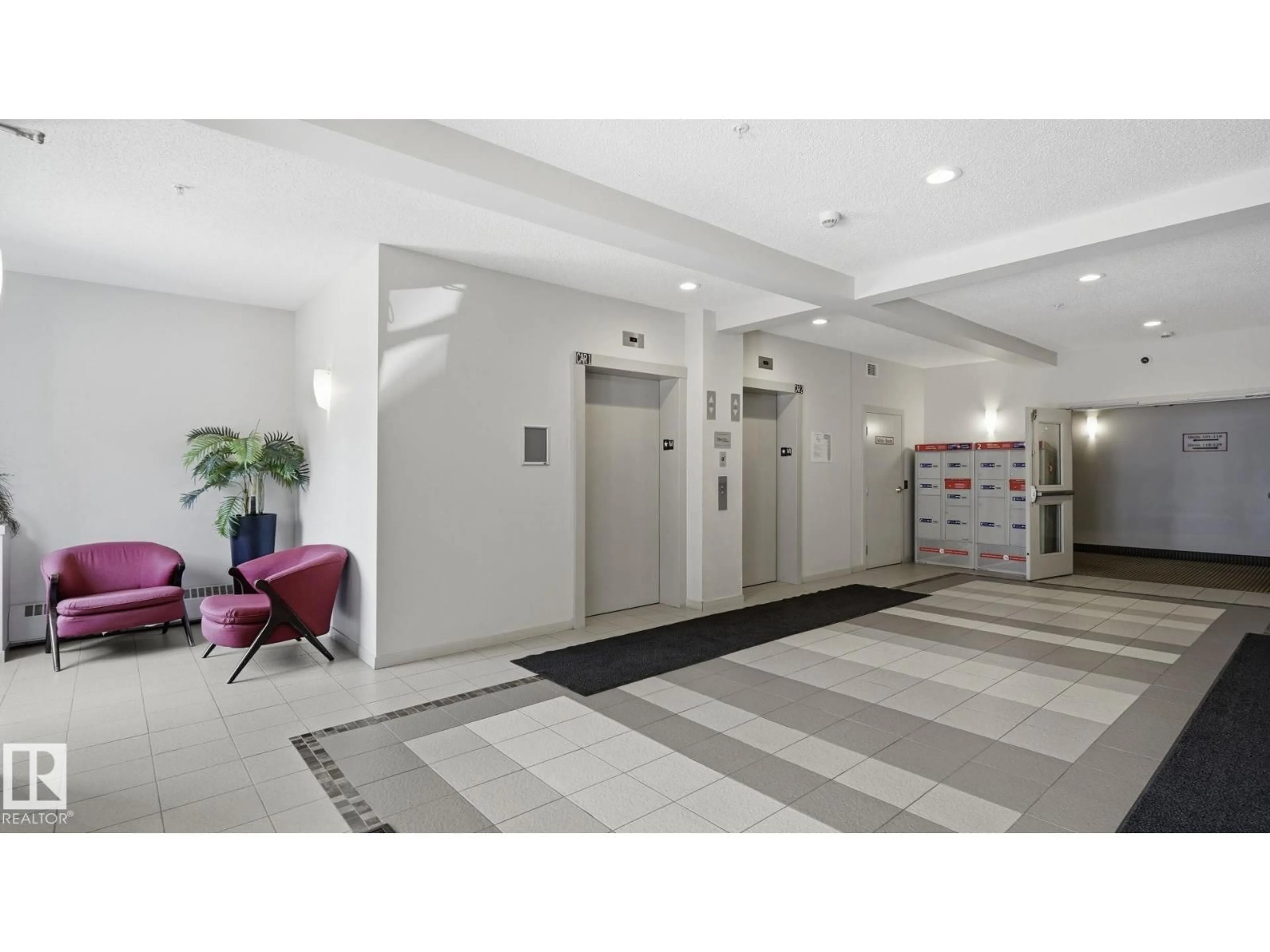 Indoor foyer for 1820 - 229 RUTHERFORD RD, Edmonton Alberta T6W2K6