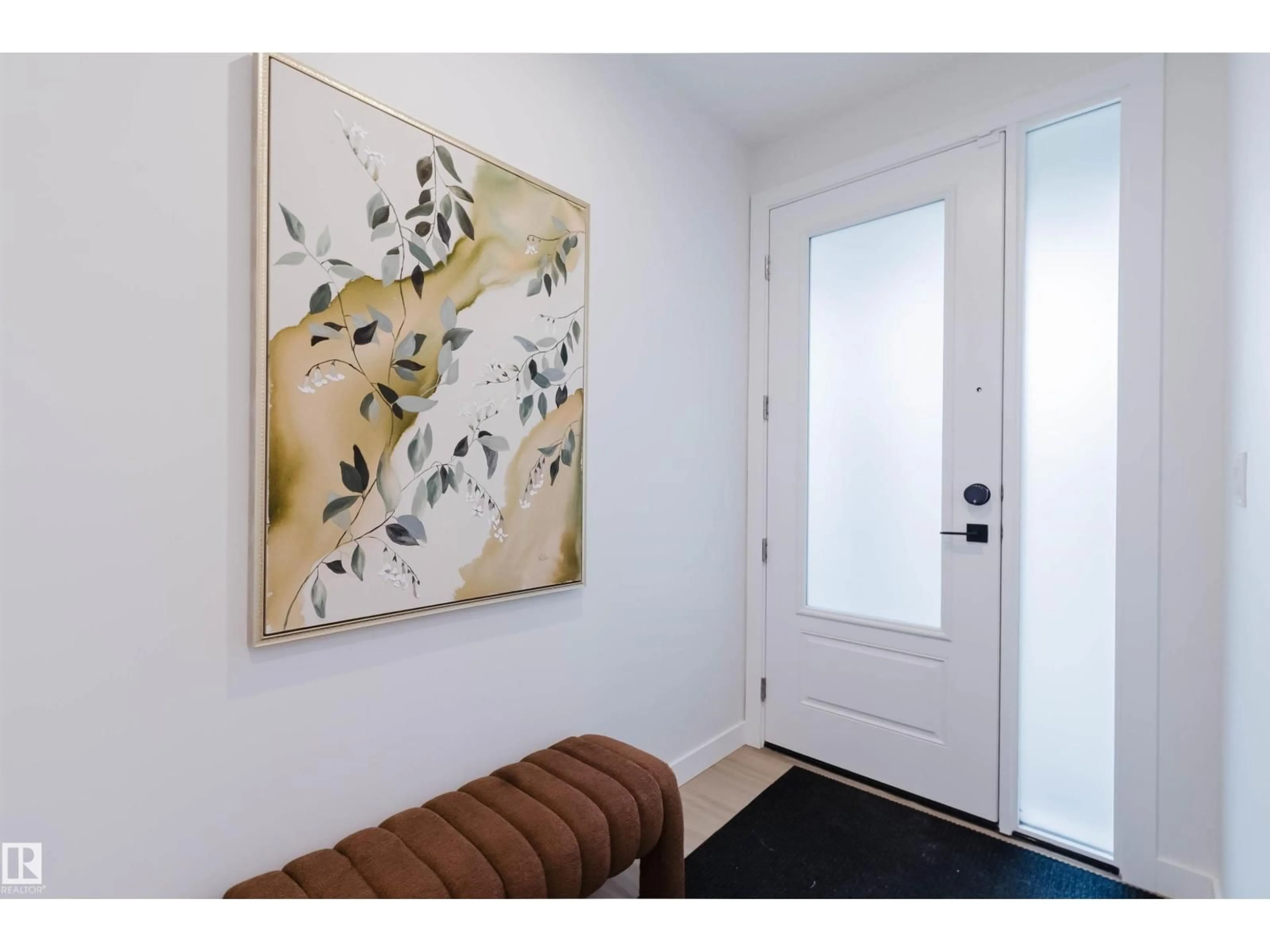 Indoor entryway for NW - 214 EDGEMONT GREEN GR, Edmonton Alberta T6M3J6